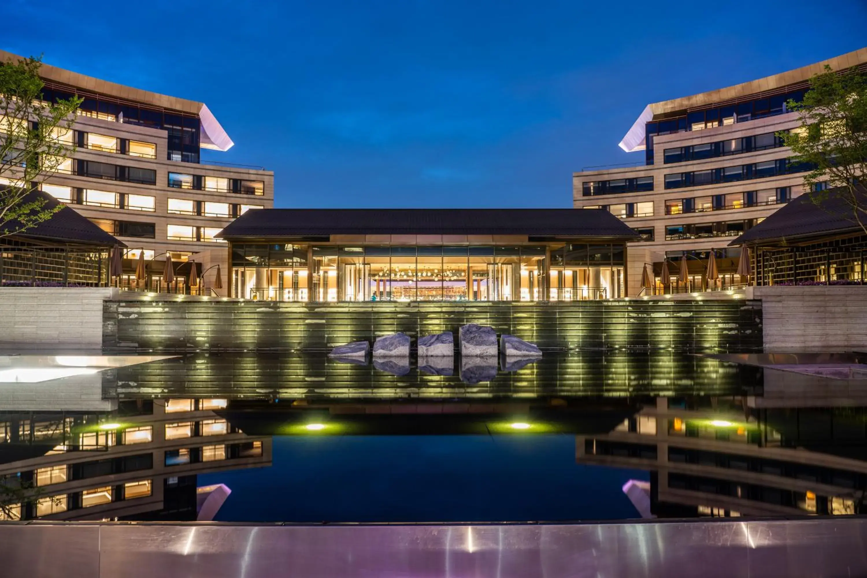 Property building in Tianfu Joyhub Air Hotel Property building in Tianfu Joyhub Air Hotel