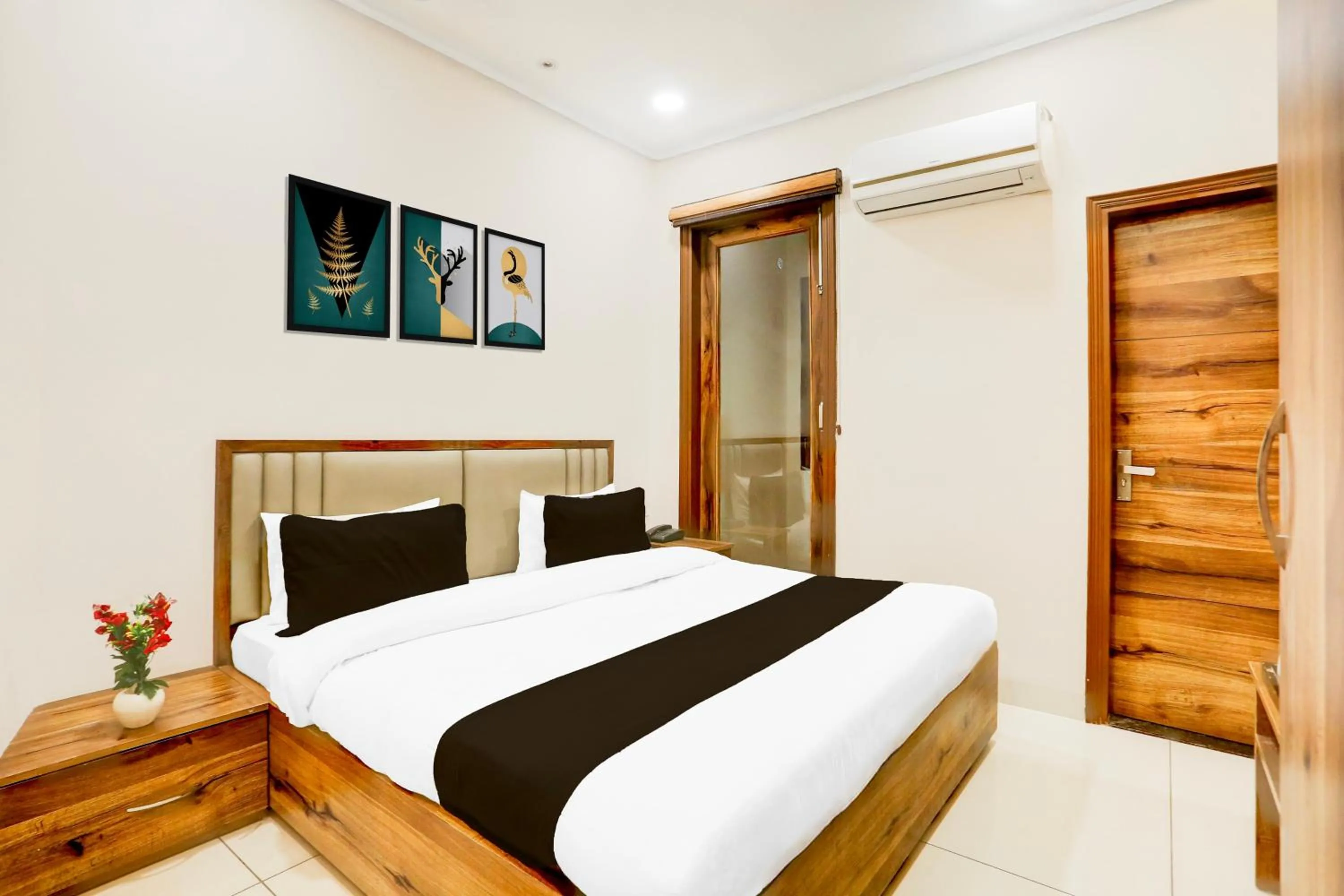 Collection O by OYO City Center Ludhiana Formerly MMC Inn