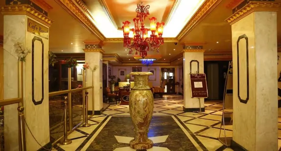 Hotel I K London Residency