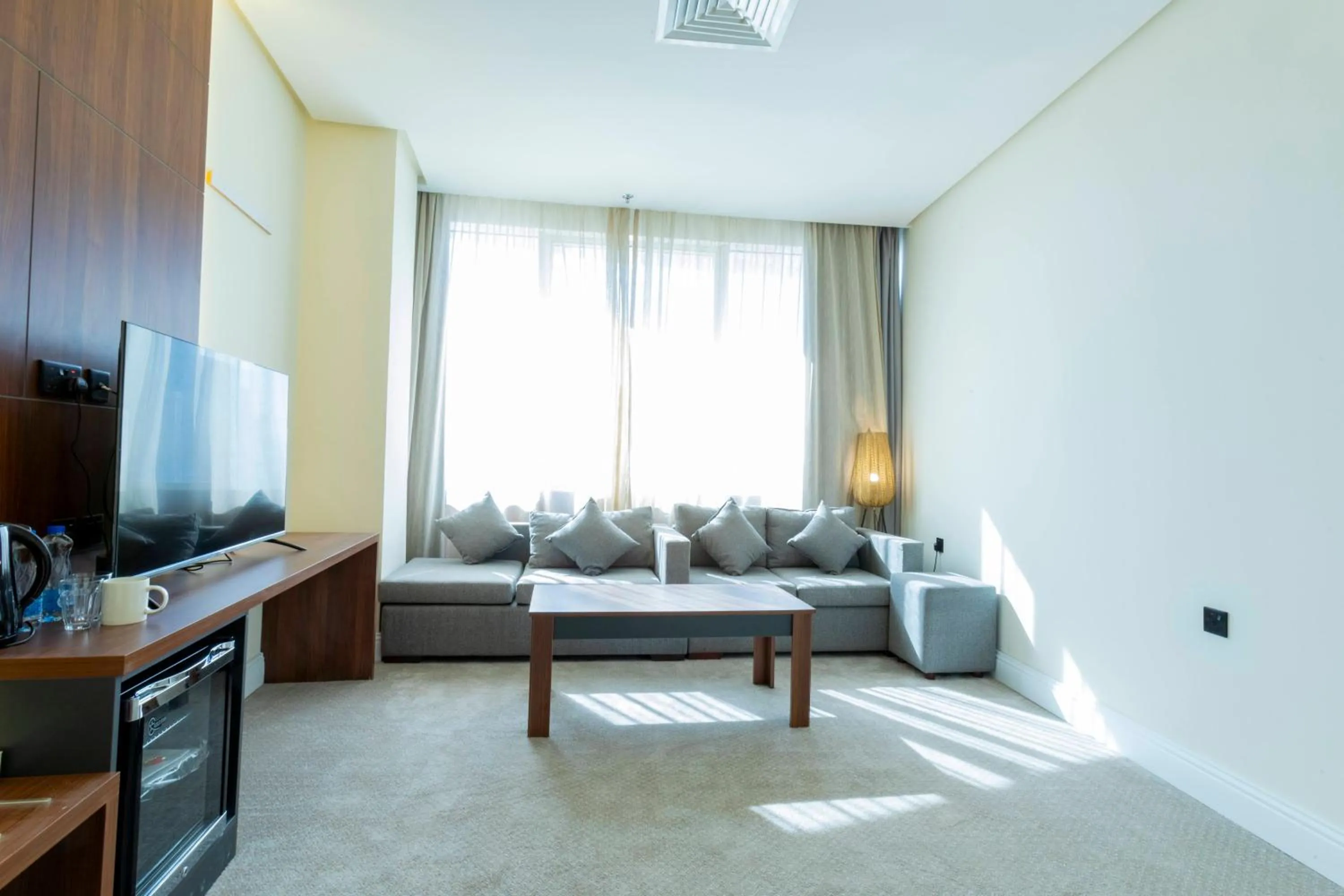 Seating area in Park Avenues Hotel