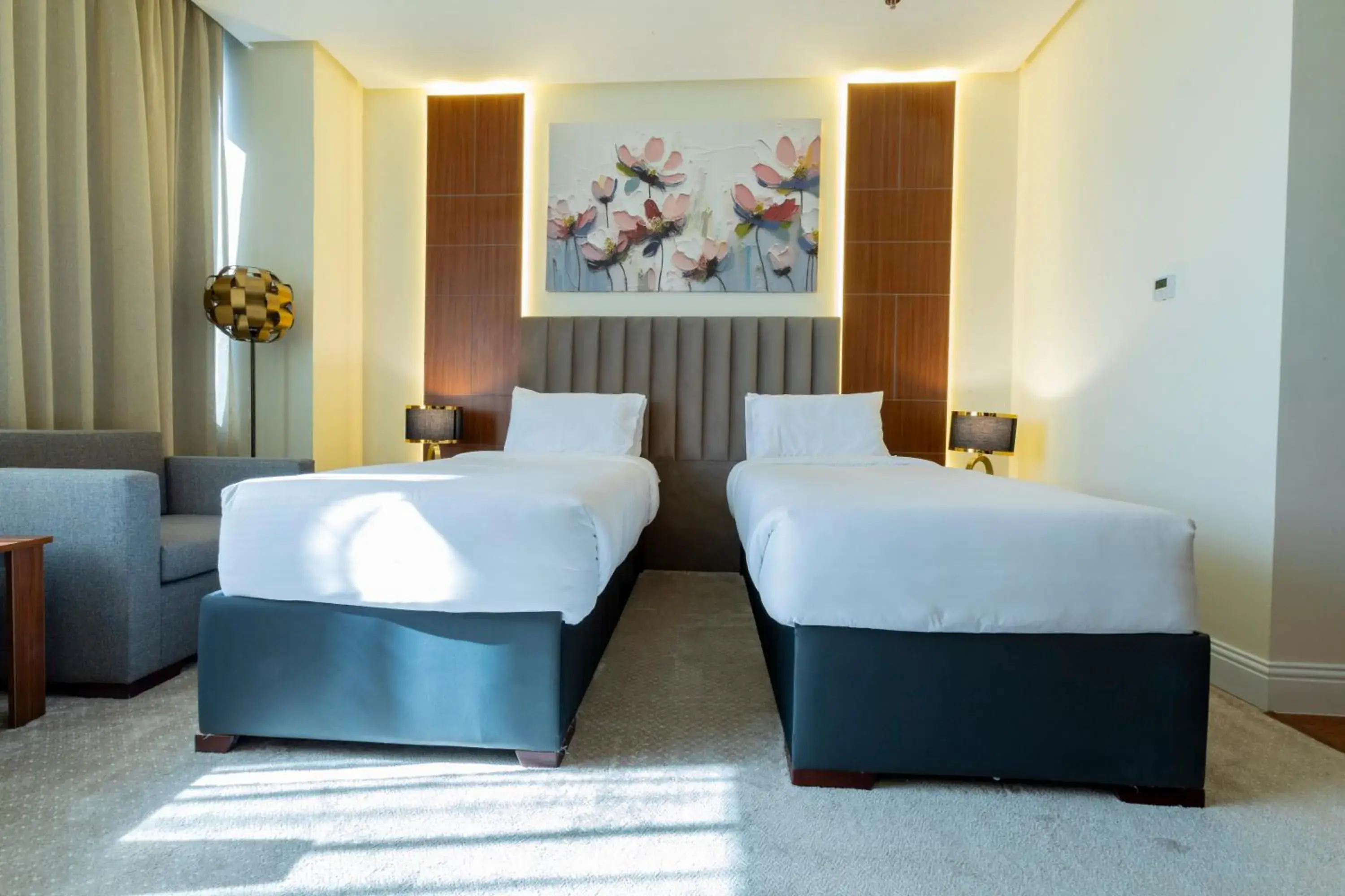 Twin Room with City View in Park Avenues Hotel Twin Room with City View in Park Avenues Hotel