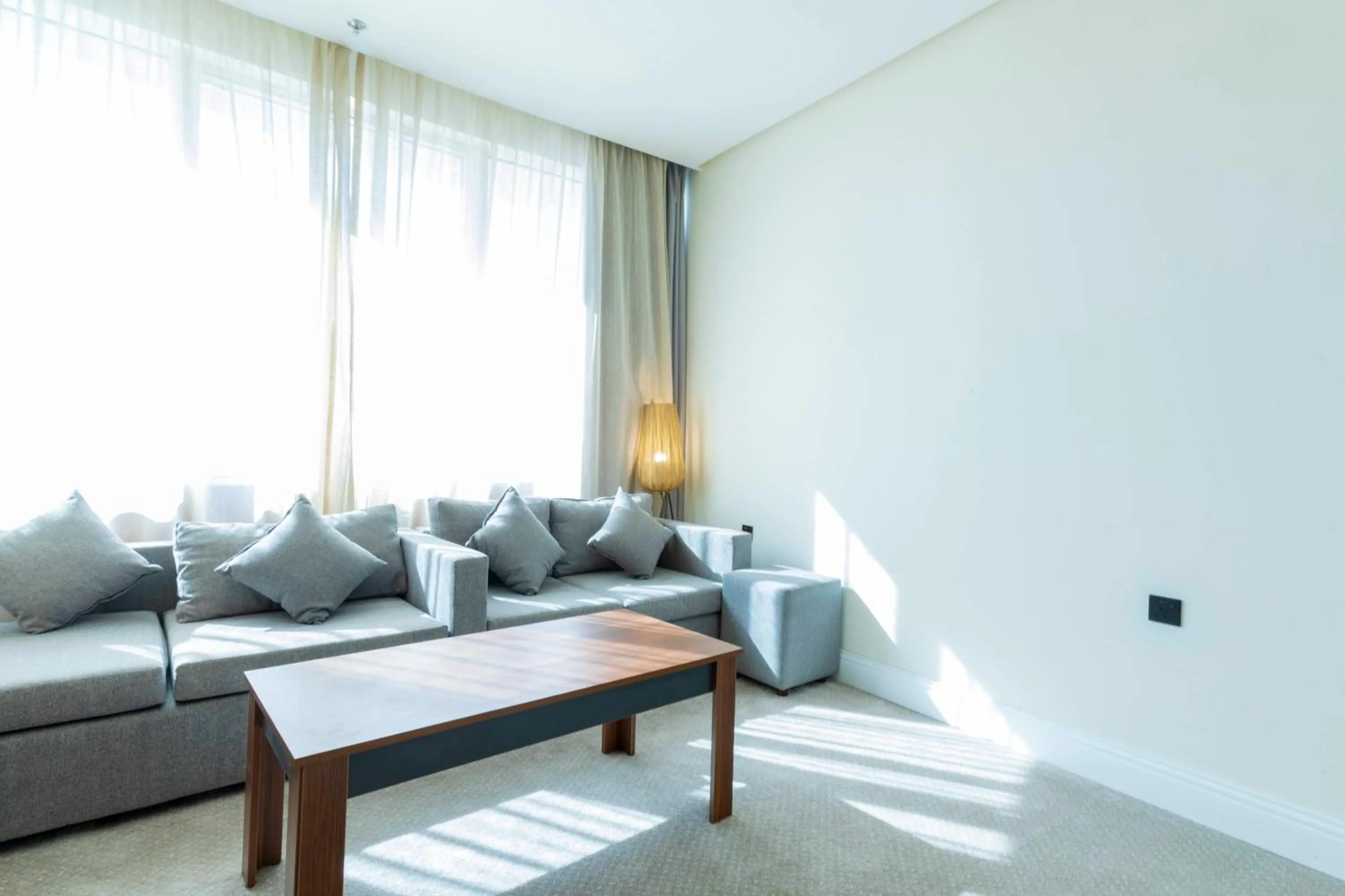 Living room in Park Avenues Hotel