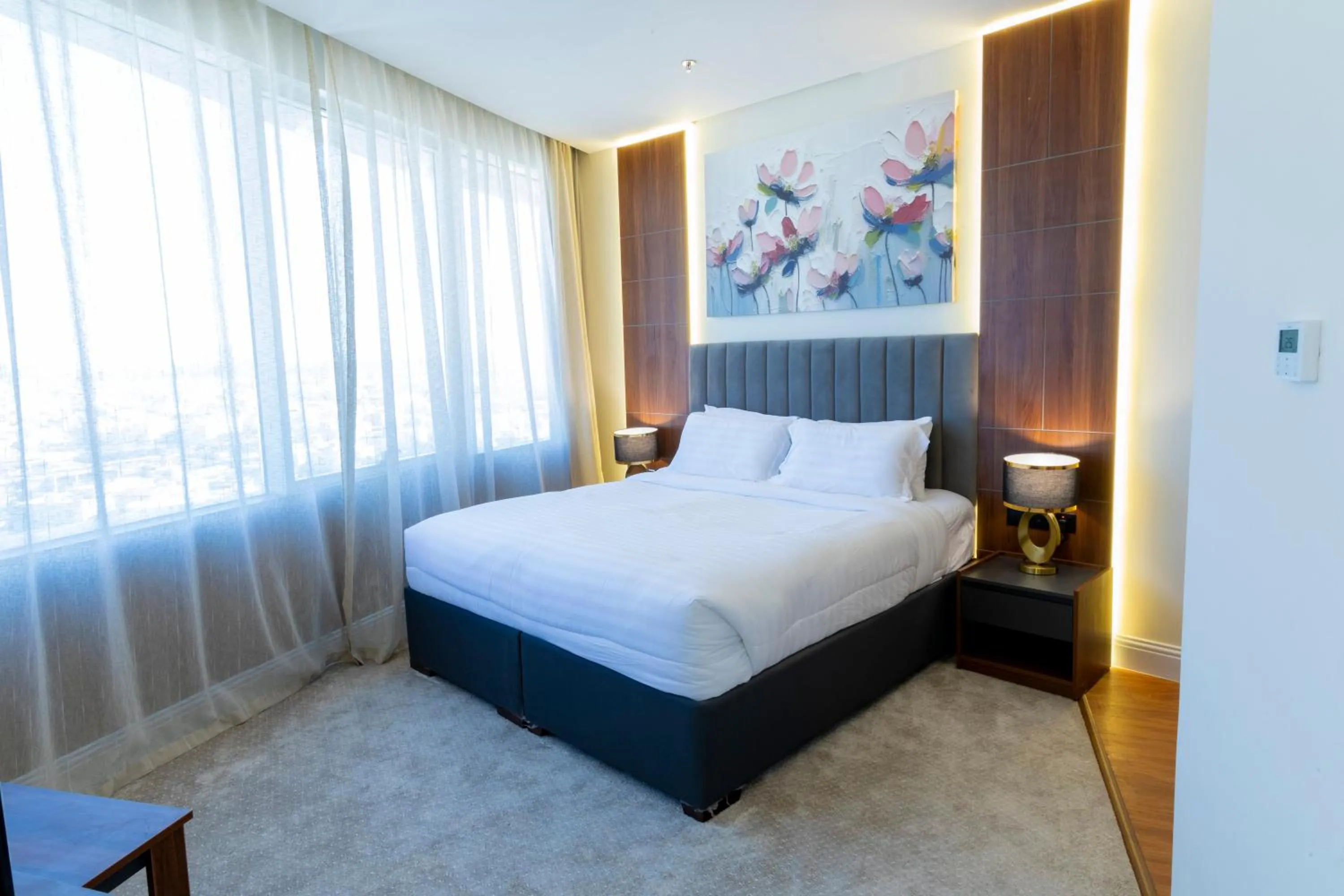 Bedroom, Bed in Park Avenues Hotel