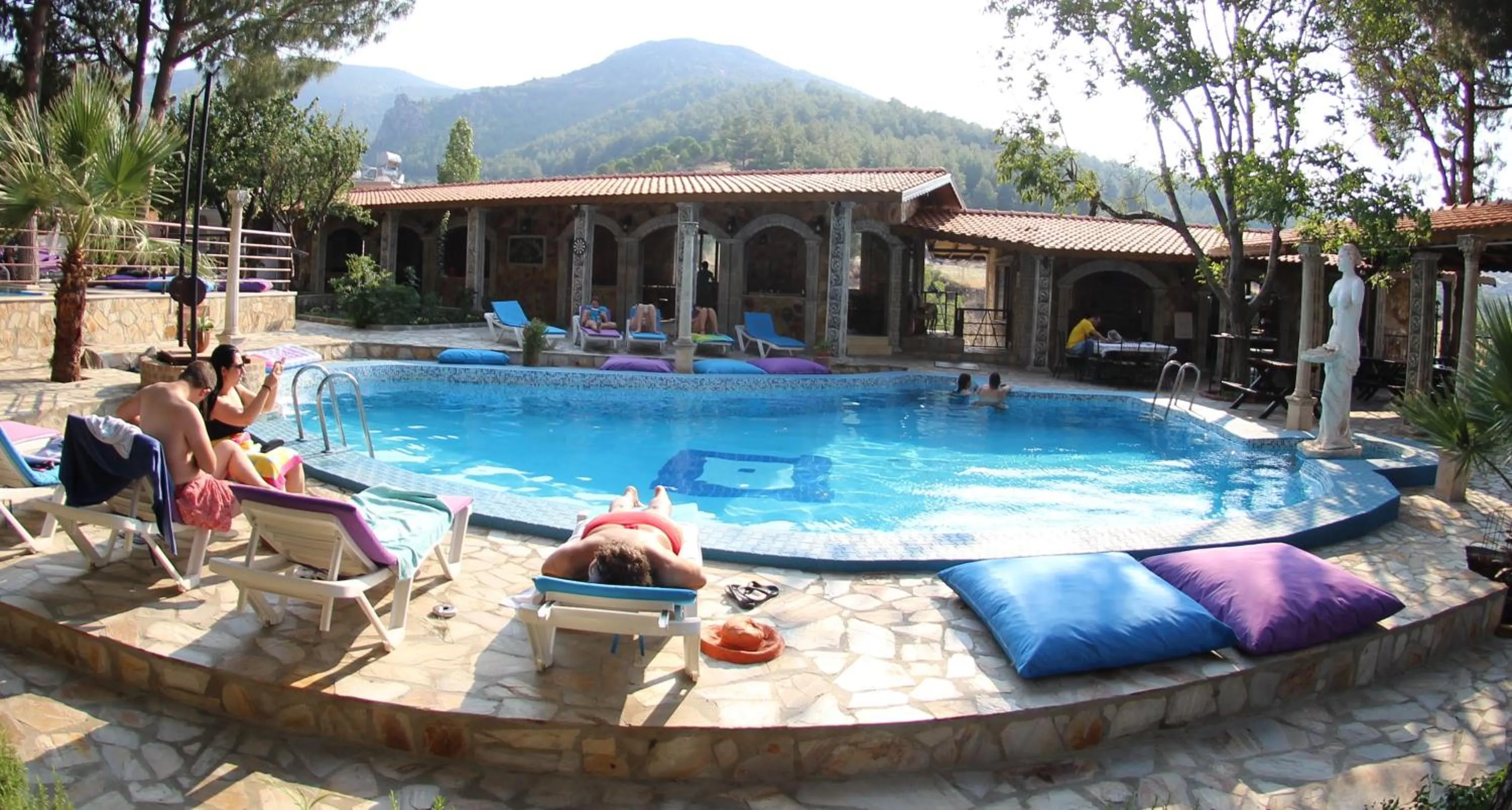 Day in Atillas Getaway