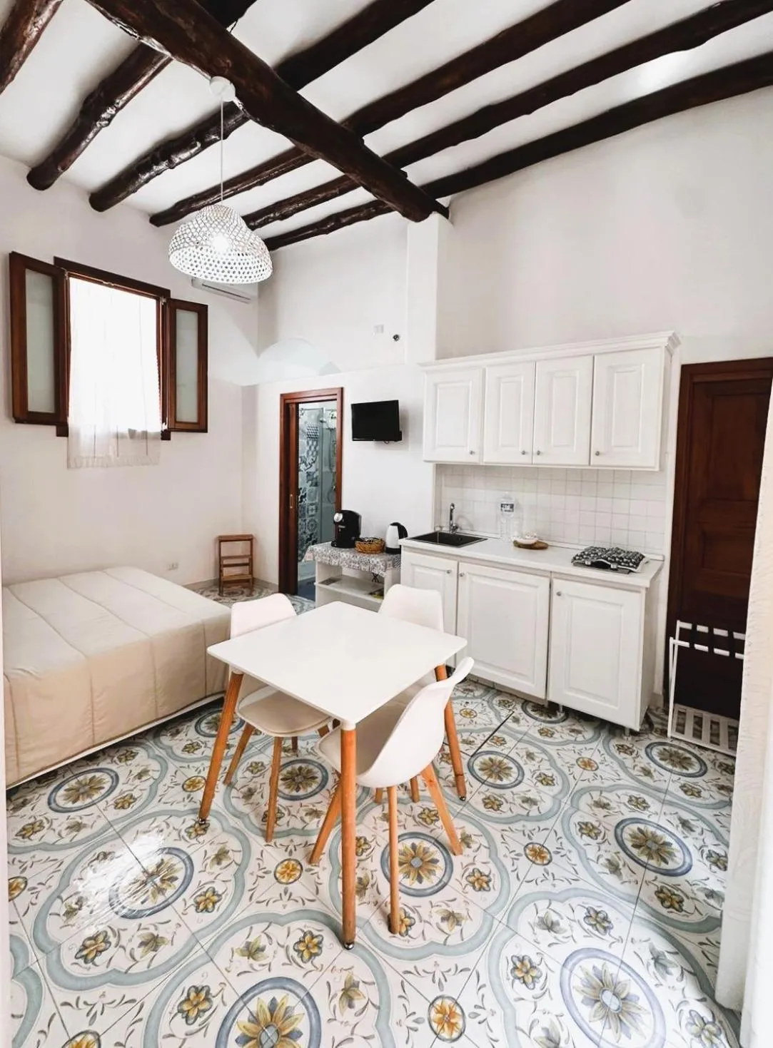 Kitchen or kitchenette in Malvasia 70