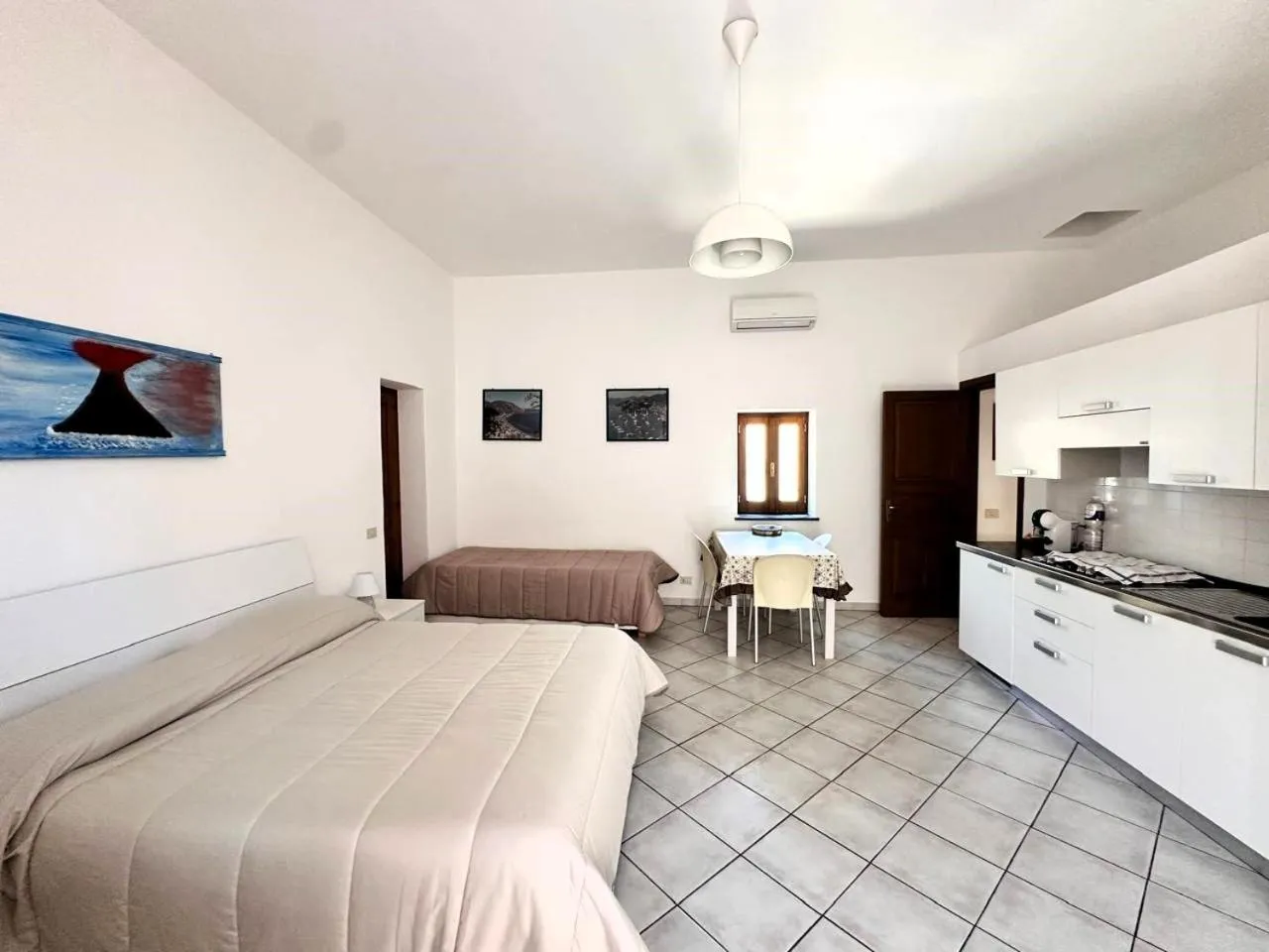 Bedroom, Bed in Malvasia 70