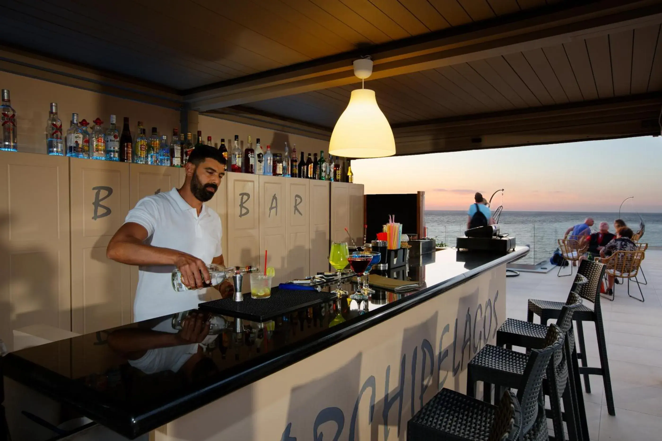 Lounge or bar in Archipelagos Hotel Lounge or bar in Archipelagos Hotel