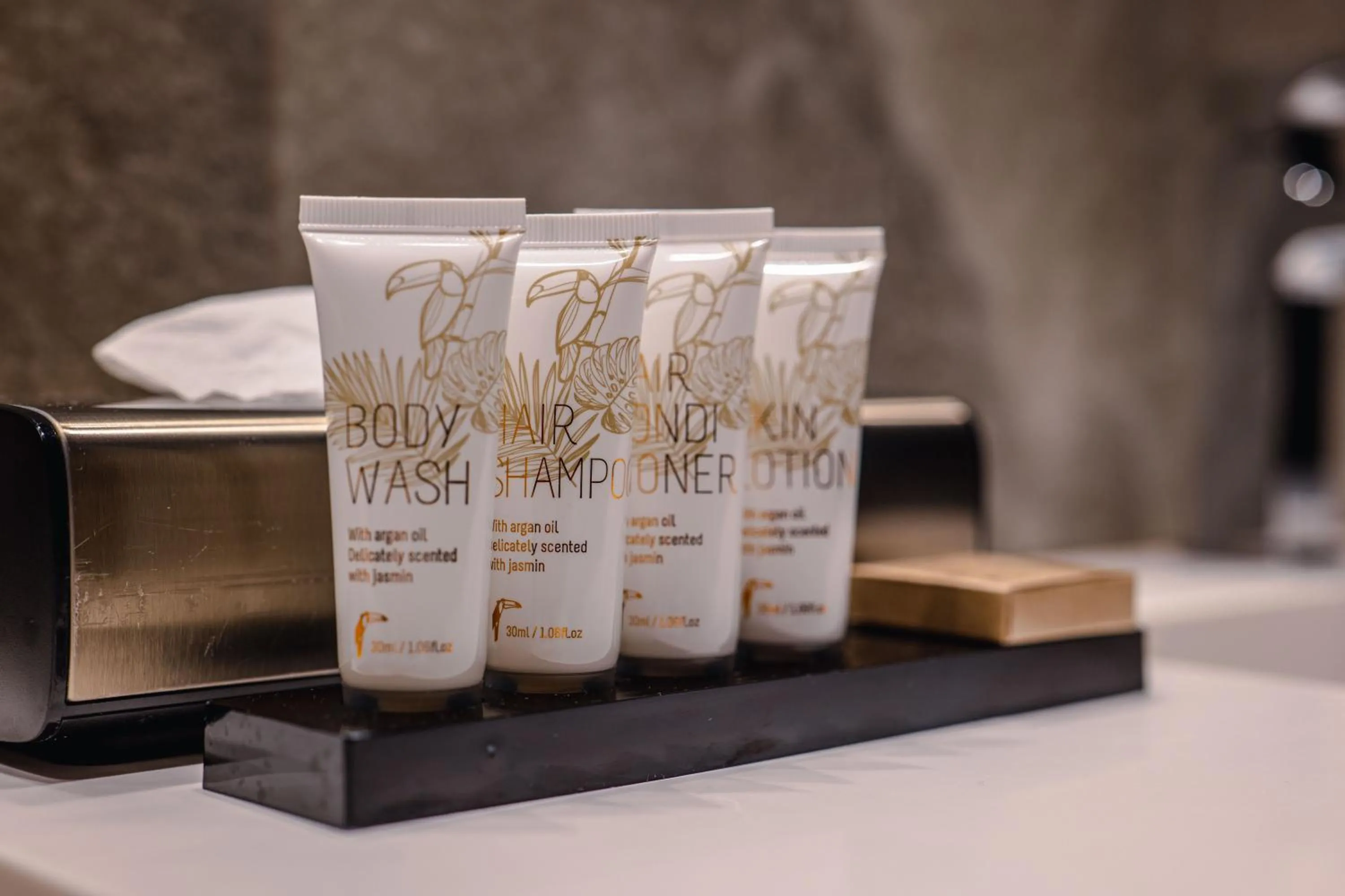 Bathroom in Van der Valk Hotel Mons Congres & Spa