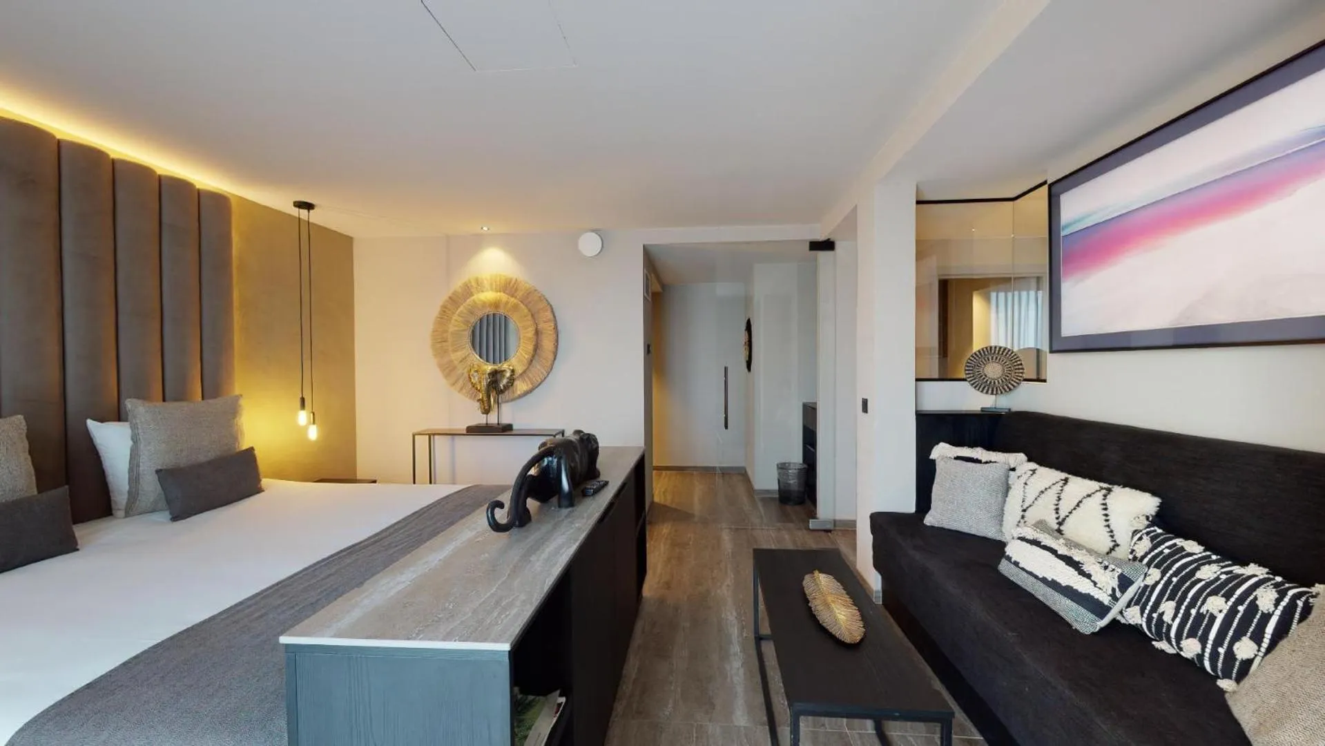 Bedroom, Bed in Van der Valk Hotel Mons Congres & Spa