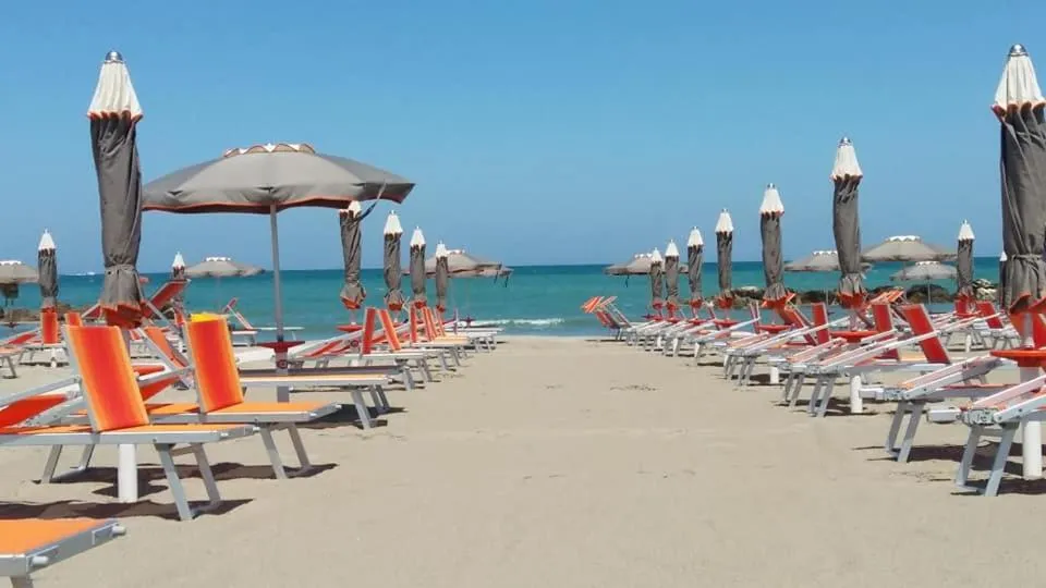 Hotel Bristol - a 30 mt dalla spiaggia