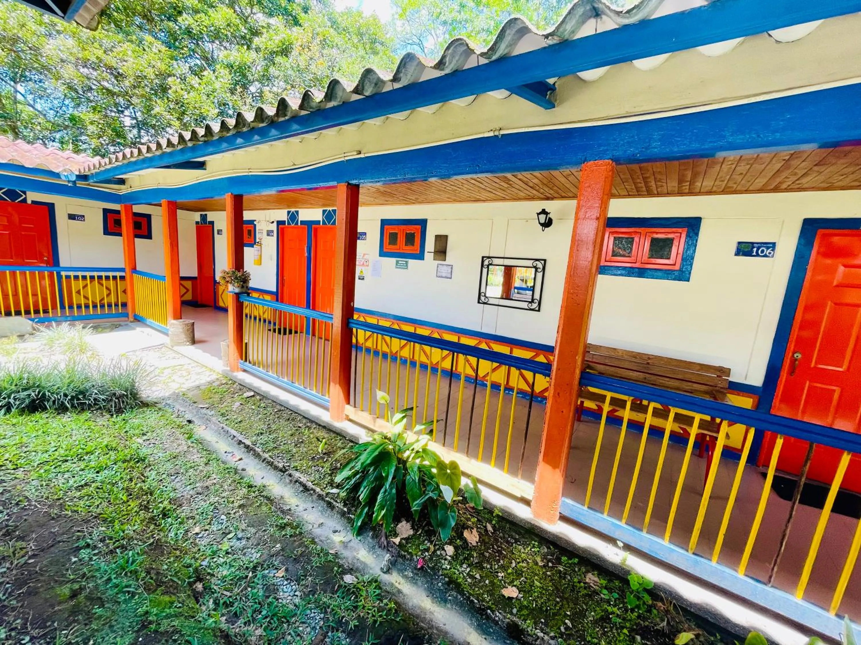 Triple Room - single occupancy in Hotel Campestre Tacurrumbi