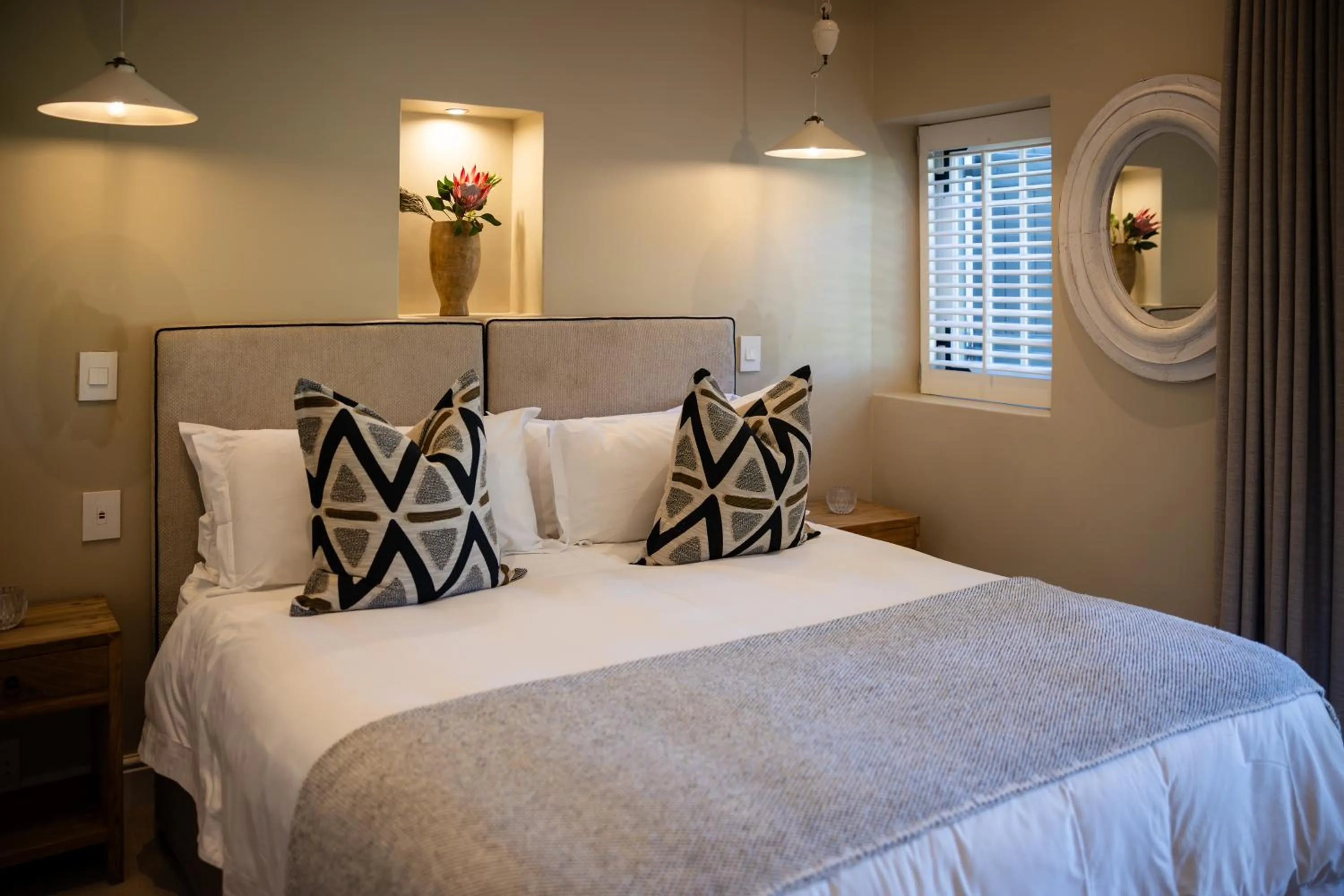 Bedroom, Bed in Grande Provence