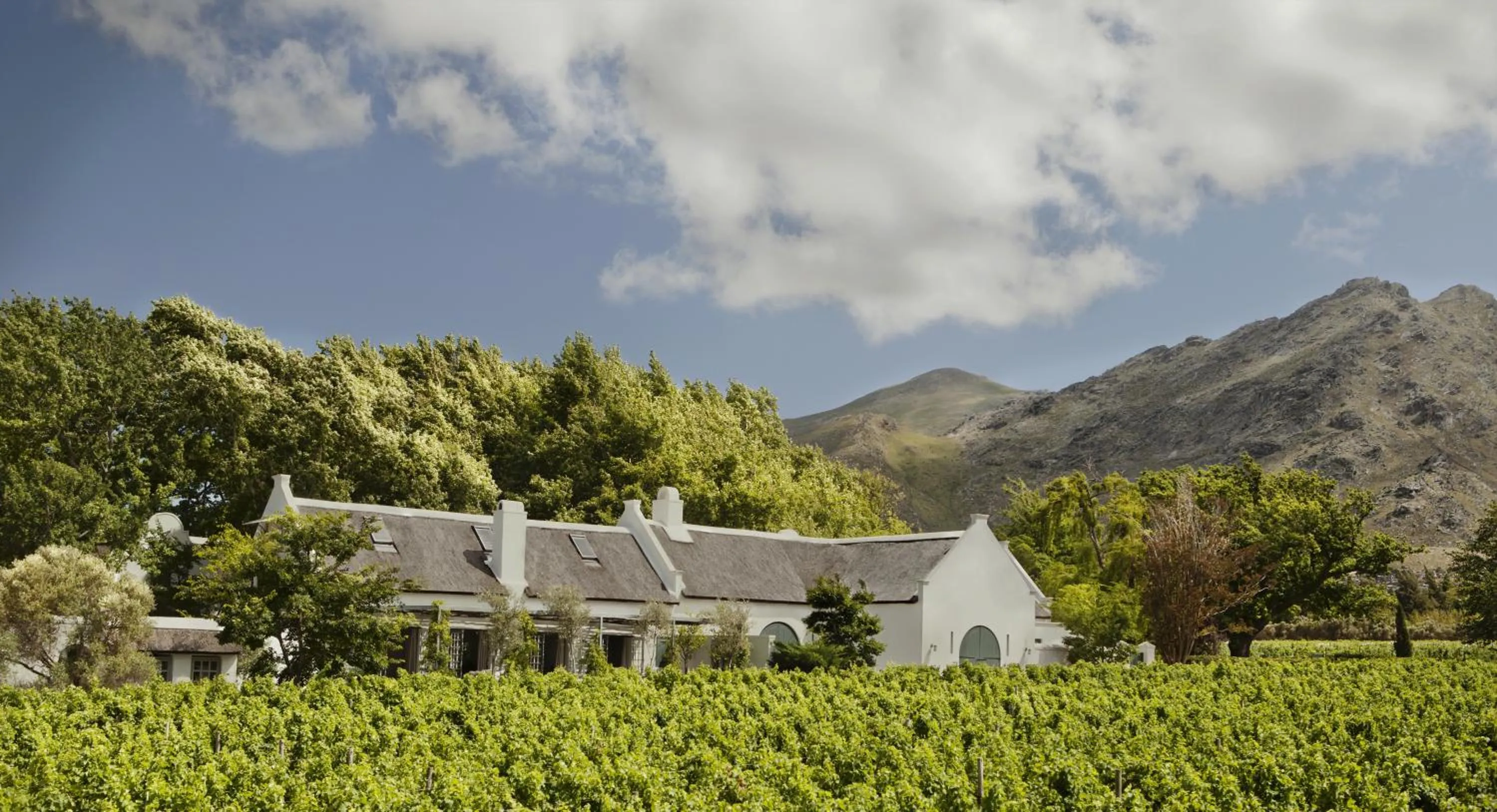 Facade/entrance in Grande Provence