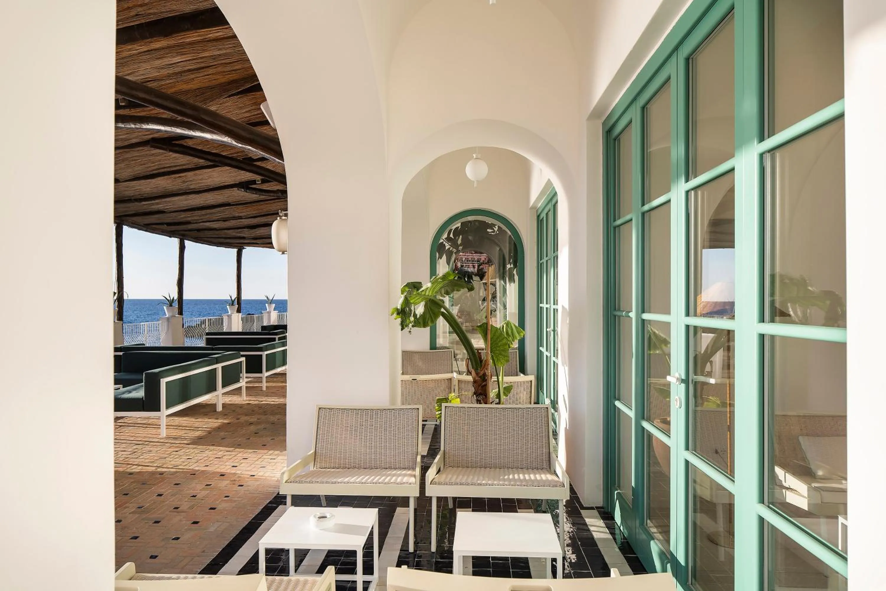 Restaurant/places to eat in Miramare Sea Resort & Spa