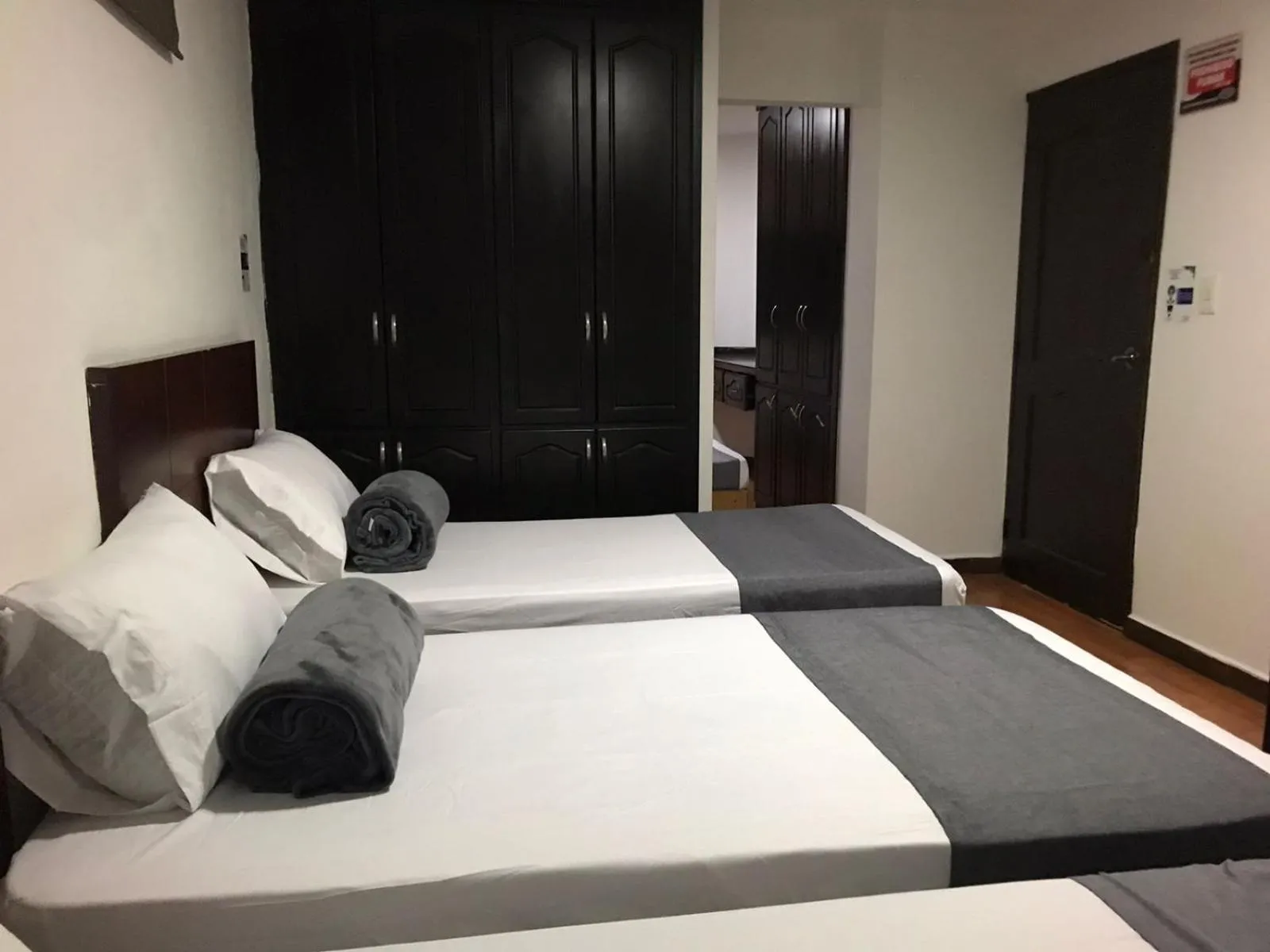 Deluxe Triple Room in Hotel Castellon Plaza Pereira