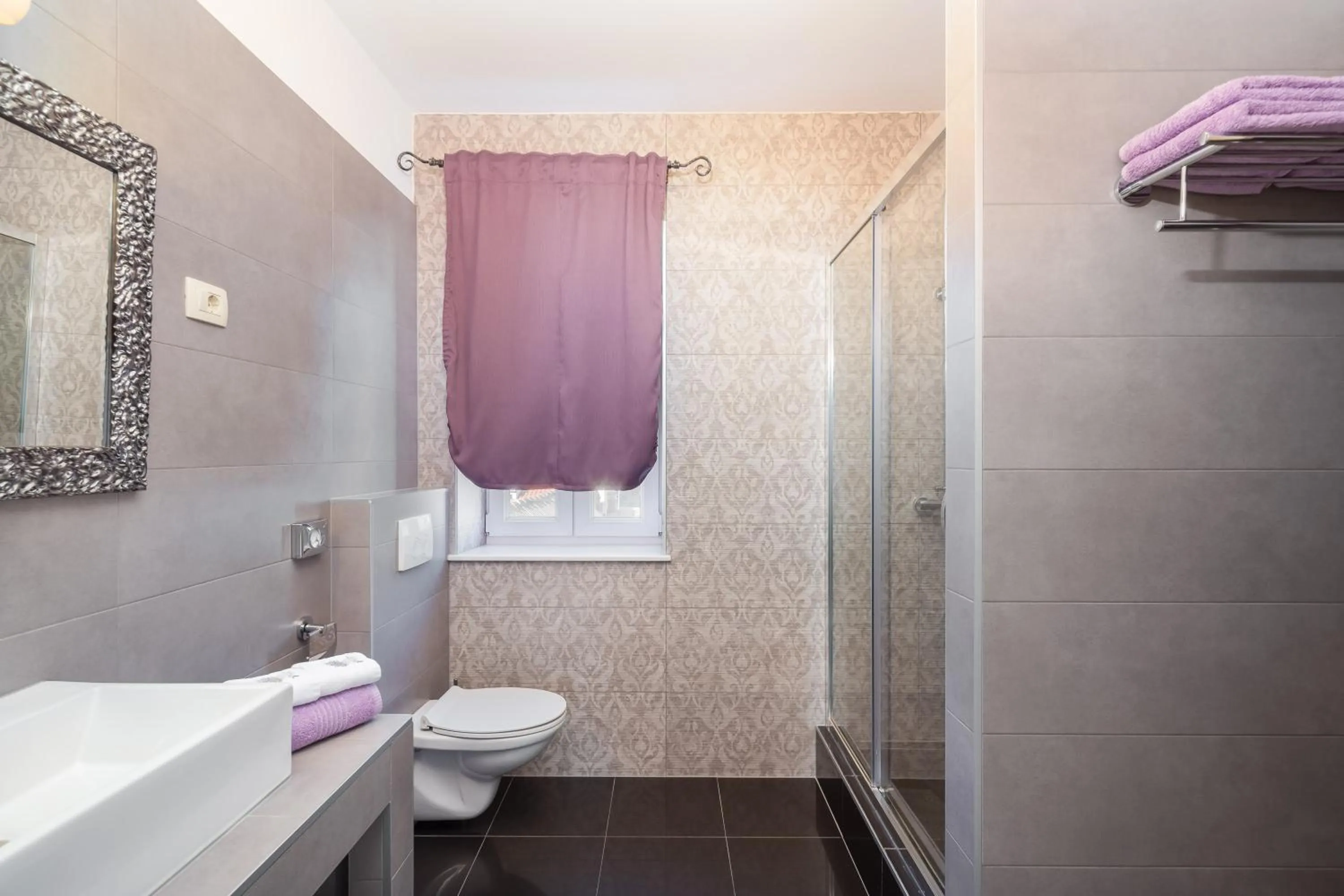 Bathroom in Romantic Luxury Rooms