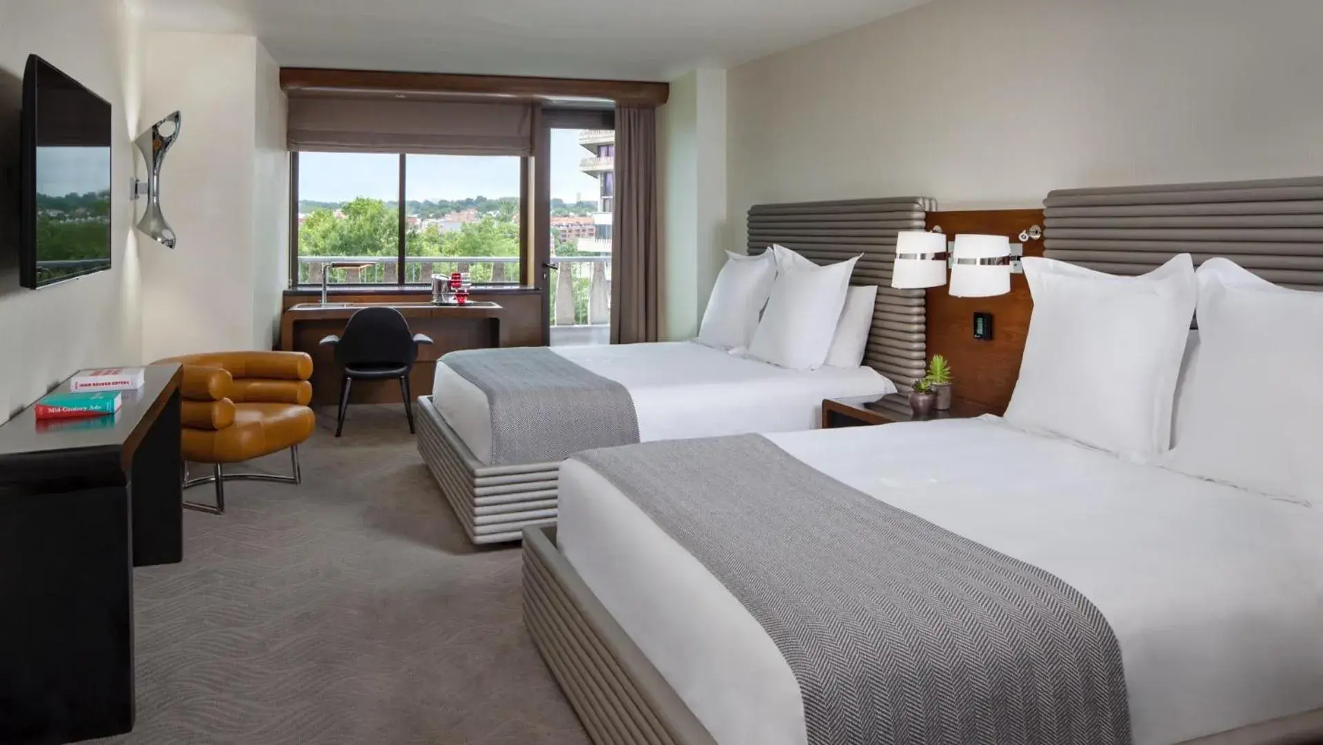 Photo of the whole room, Bed in The Watergate Hotel Georgetown Photo of the whole room, Bed in The Watergate Hotel Georgetown