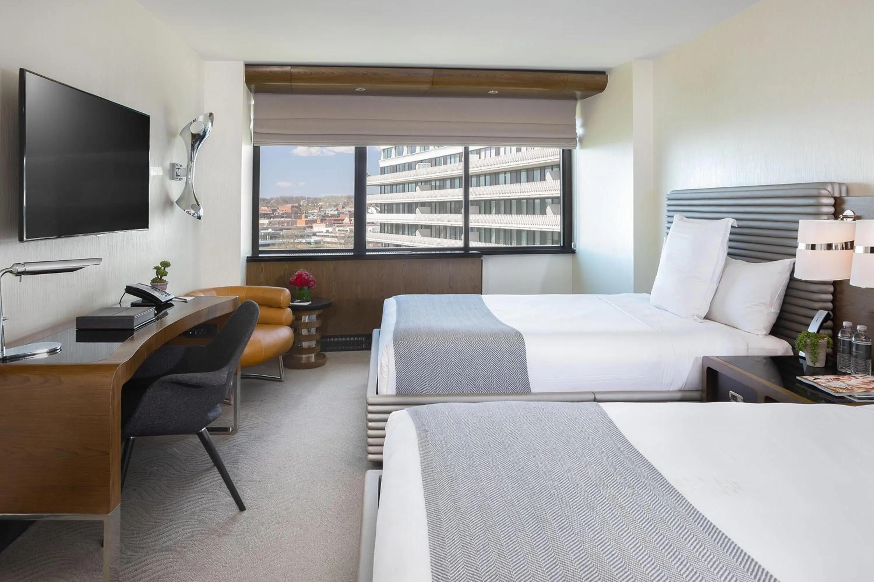 Bedroom, Bed in The Watergate Hotel Georgetown