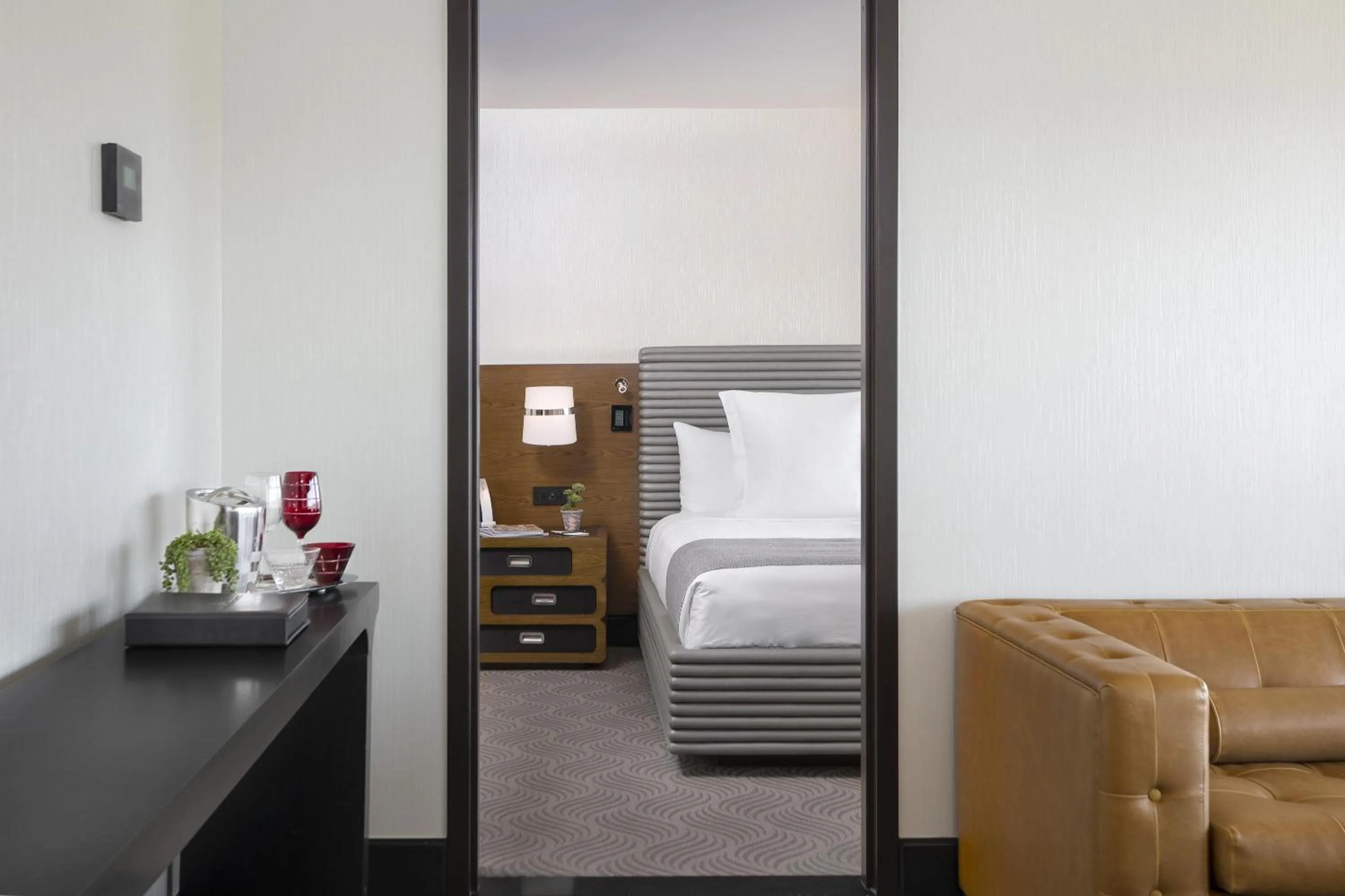 Seating area, Bed in The Watergate Hotel Georgetown