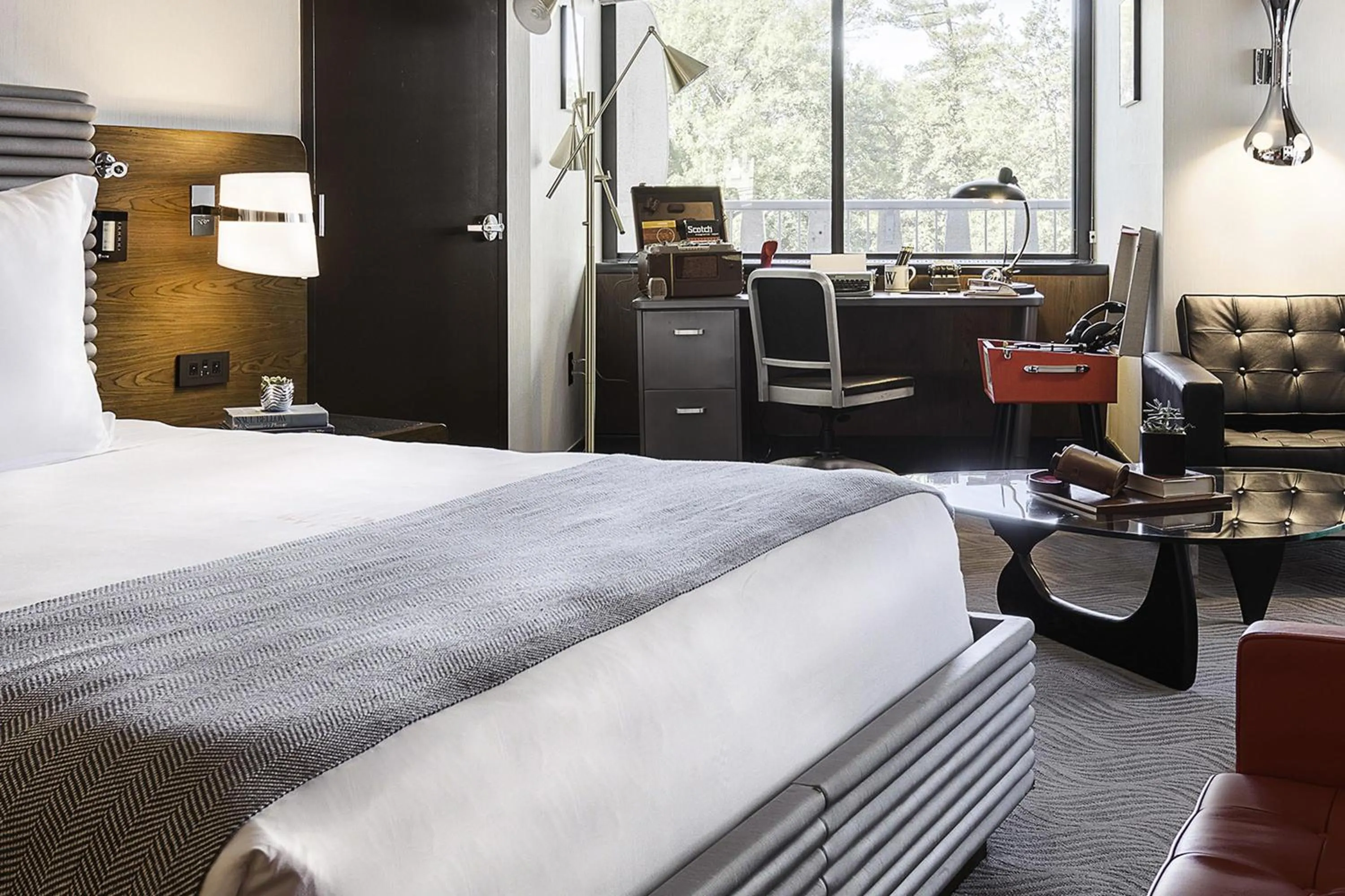 Bedroom, Bed in The Watergate Hotel Georgetown