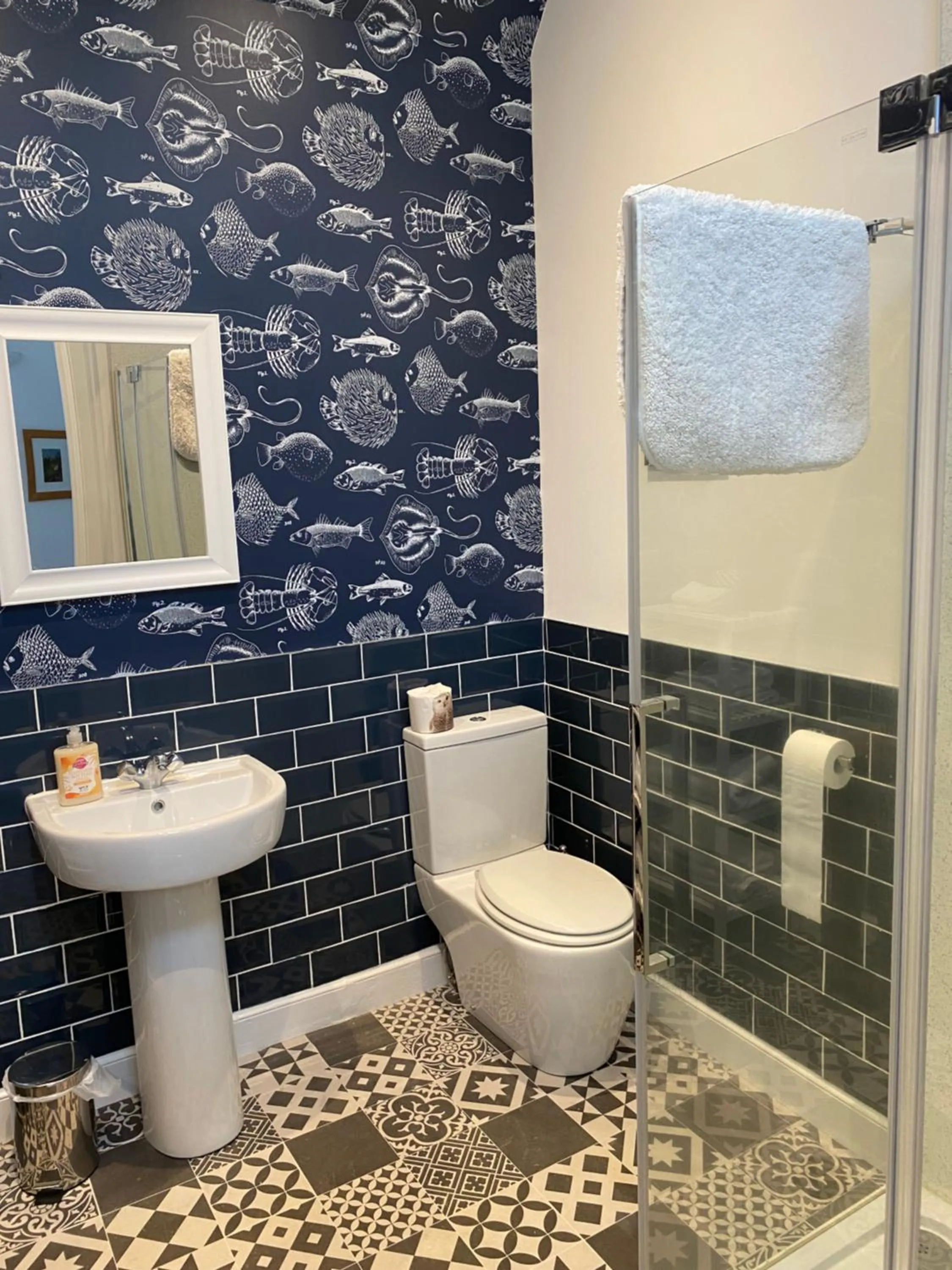 Bathroom in Glengorm Castle