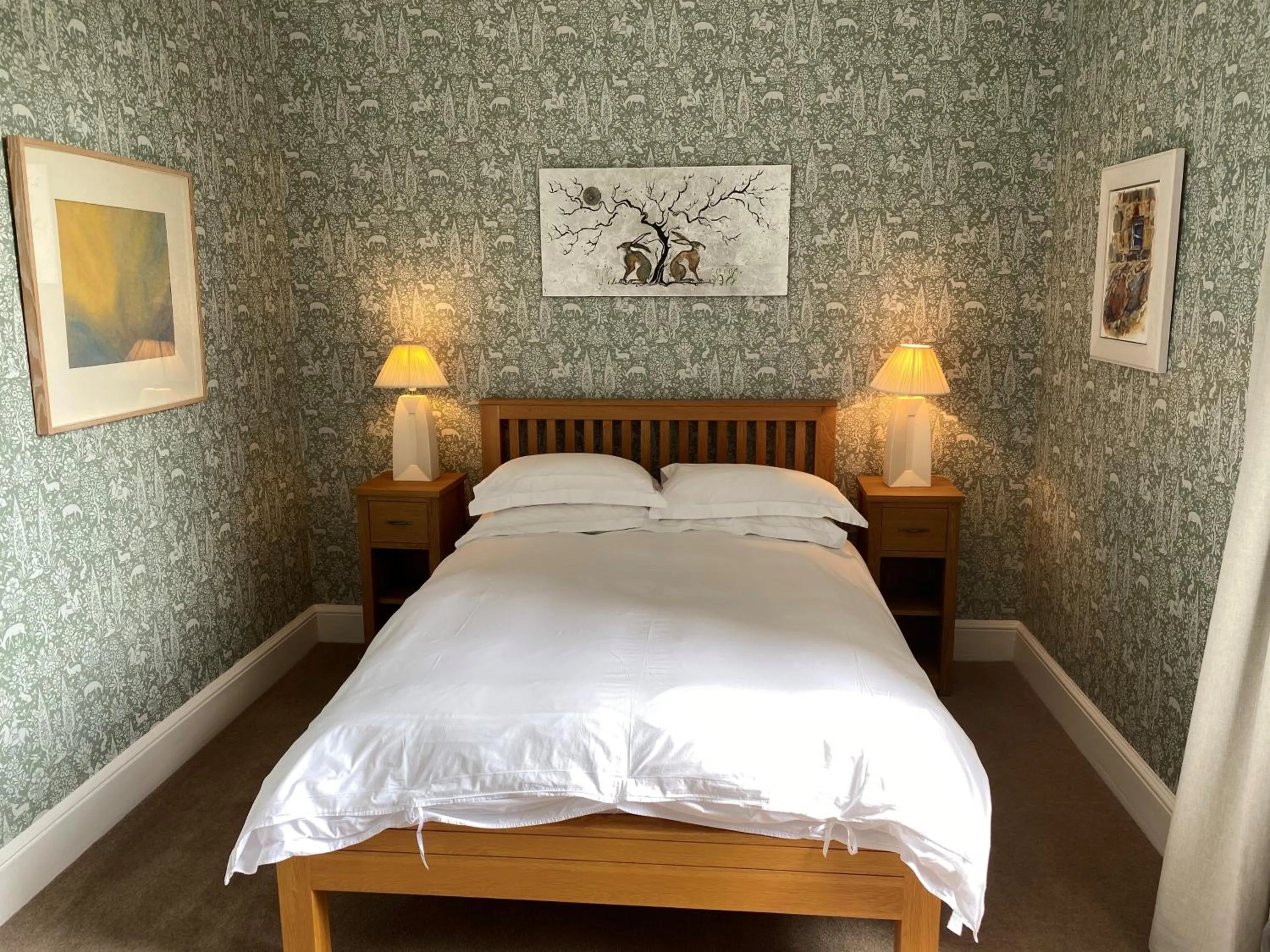 Bedroom, Bed in Glengorm Castle