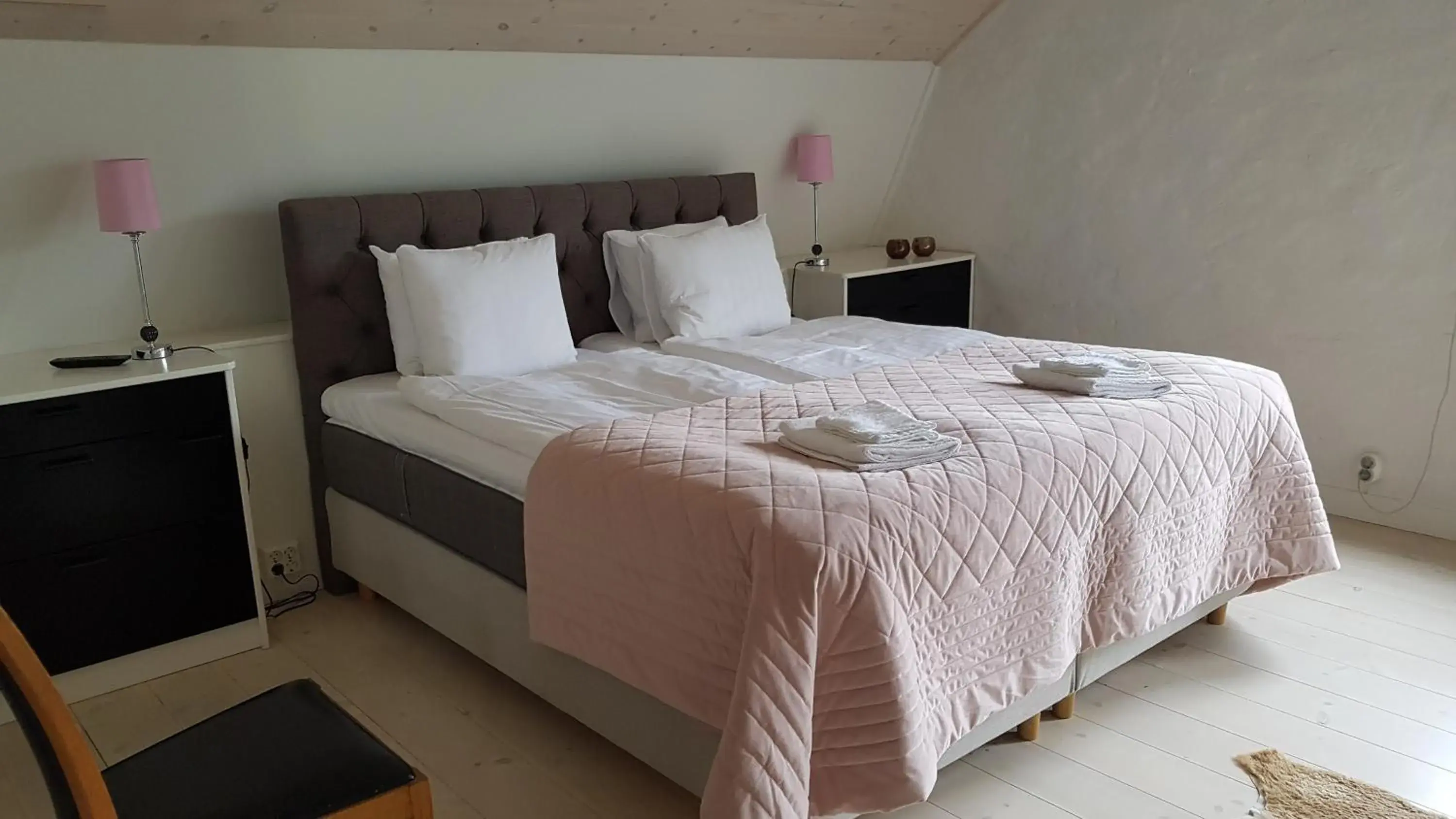 One-Bedroom Apartment - single occupancy in Skänninge Bed & Breakfast One-Bedroom Apartment - single occupancy in Skänninge Bed & Breakfast