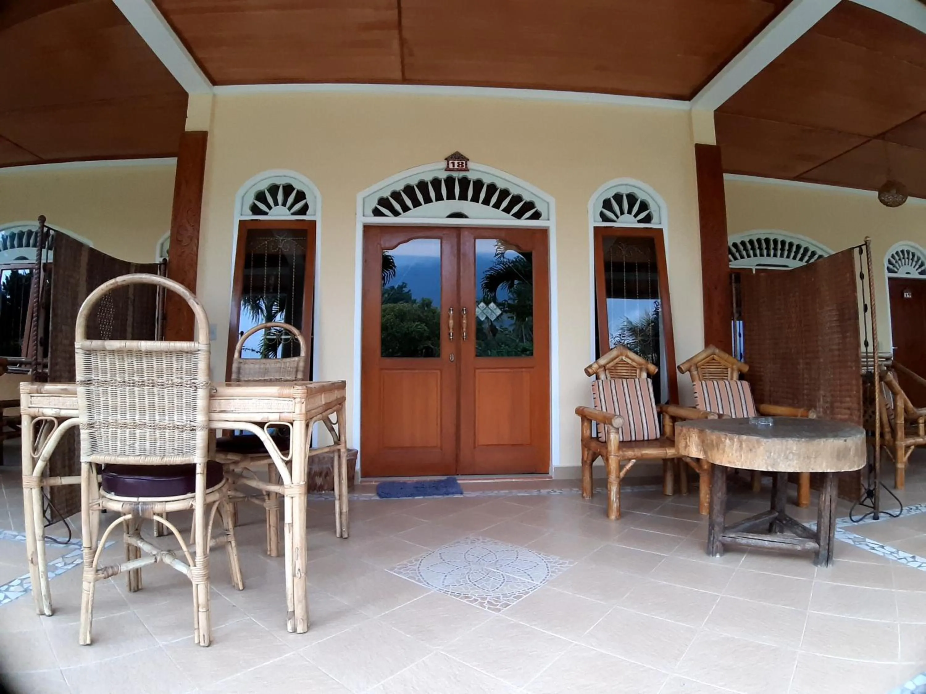 Tabo Cottages