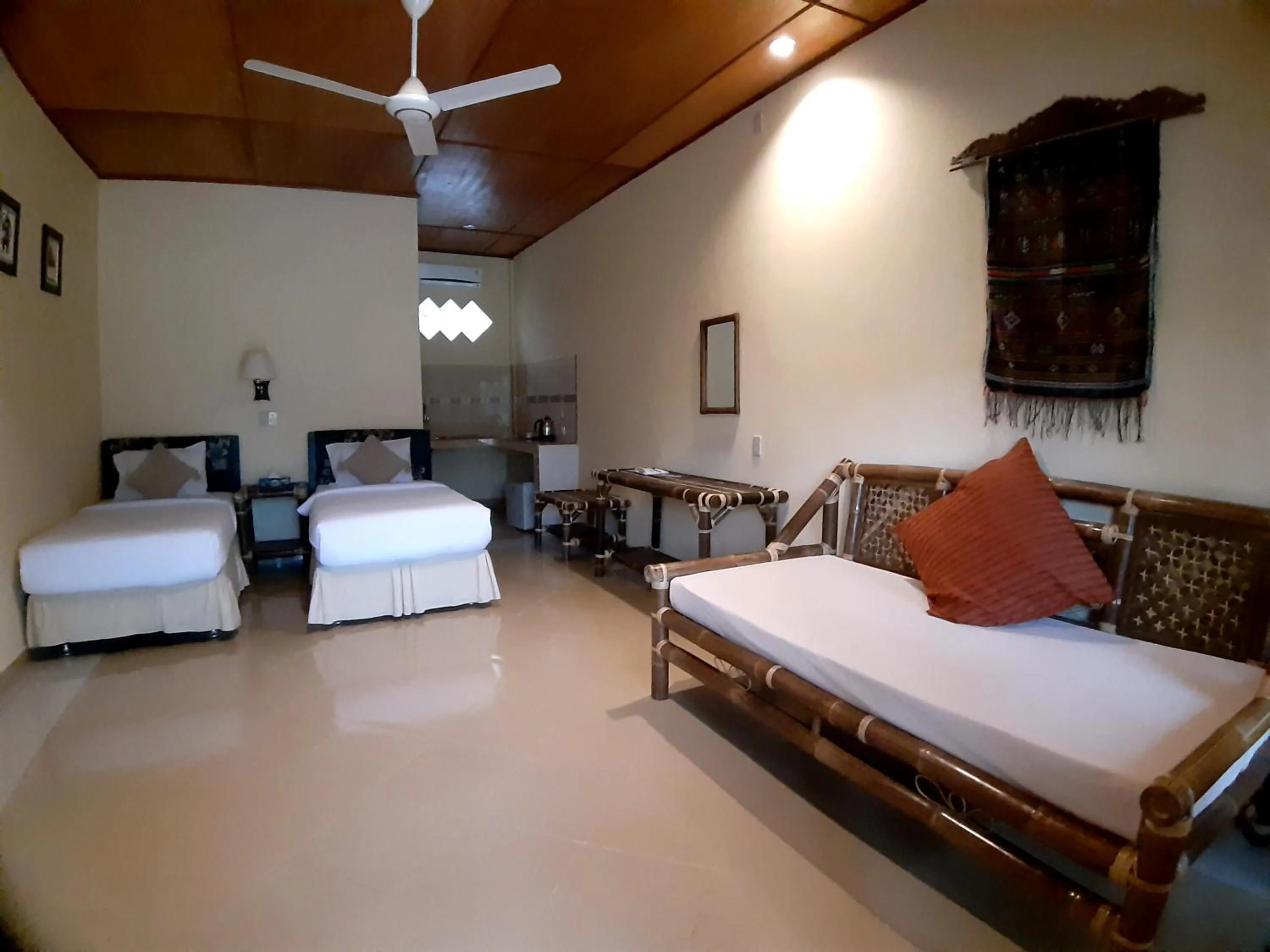 Bed in Tabo Cottages