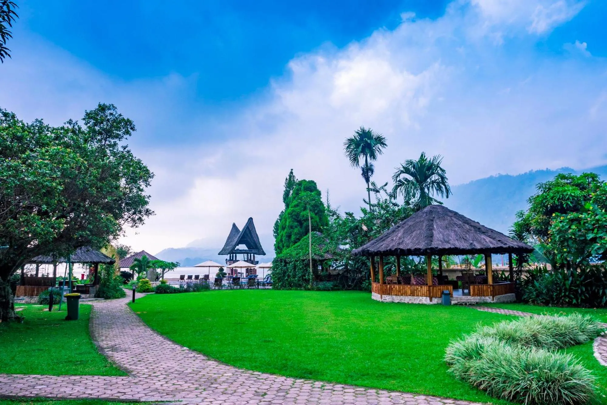 Garden view in Tabo Cottages