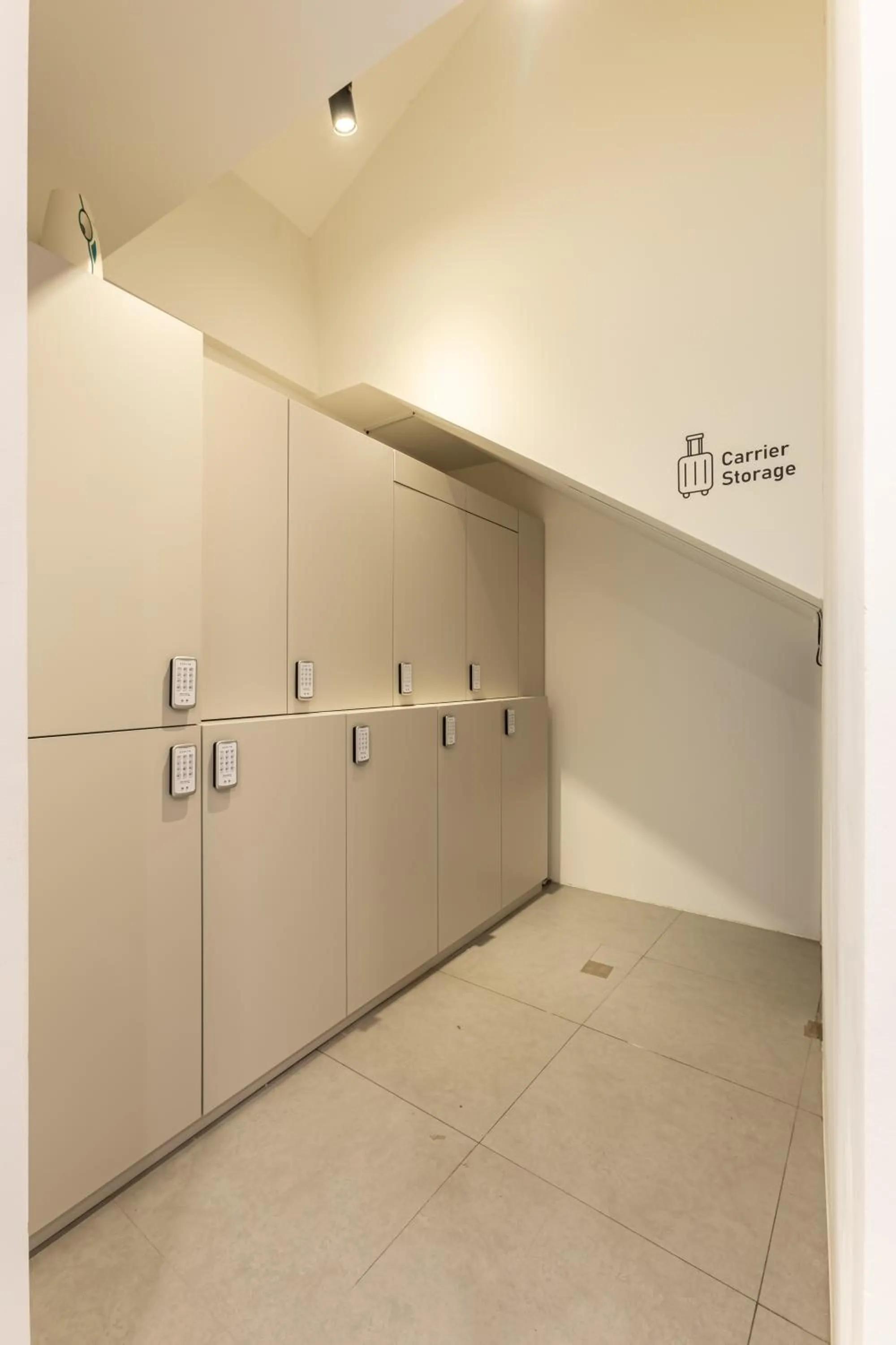 locker in Friends