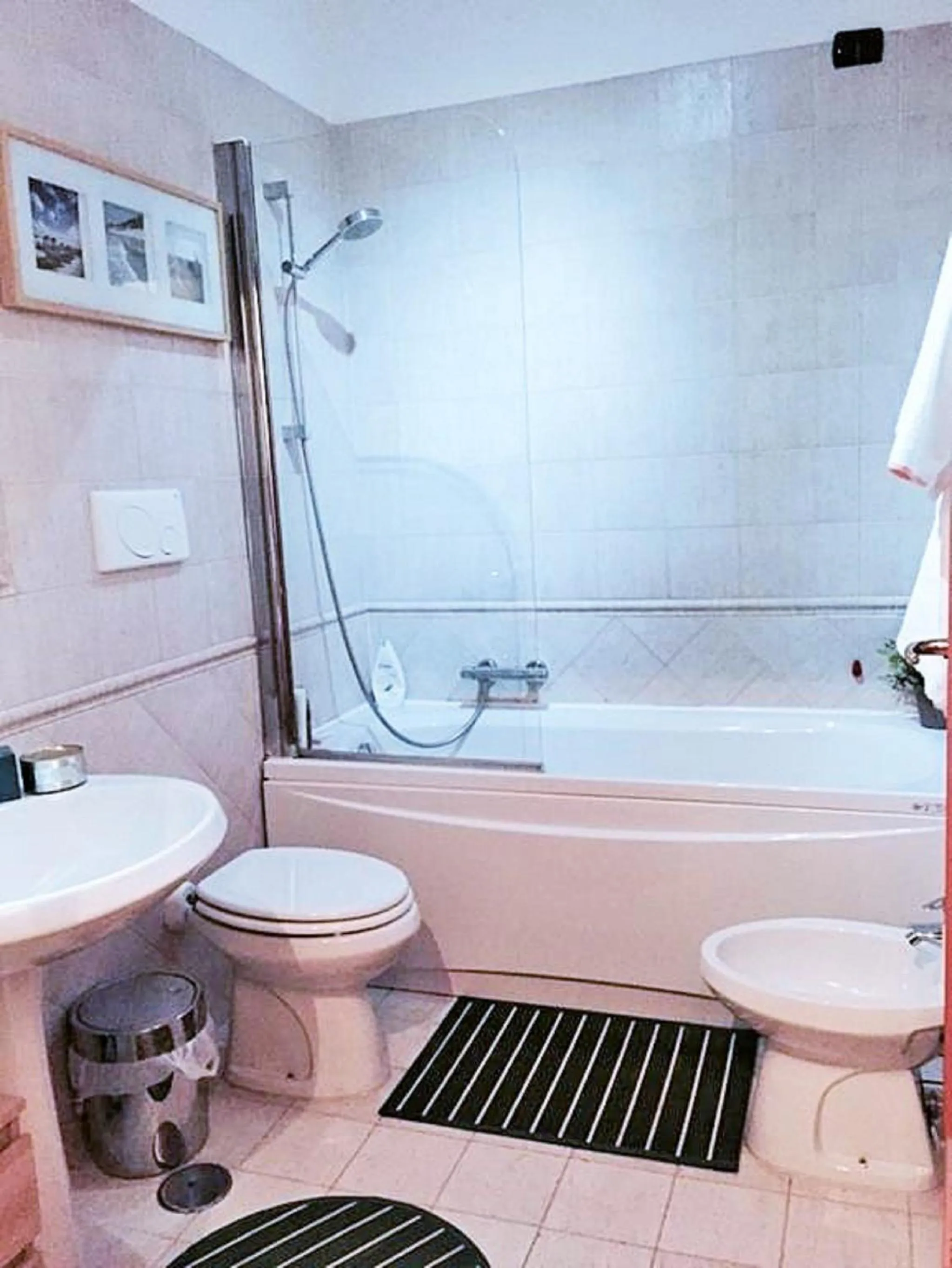 Bathroom in Domus al Parco Guest House