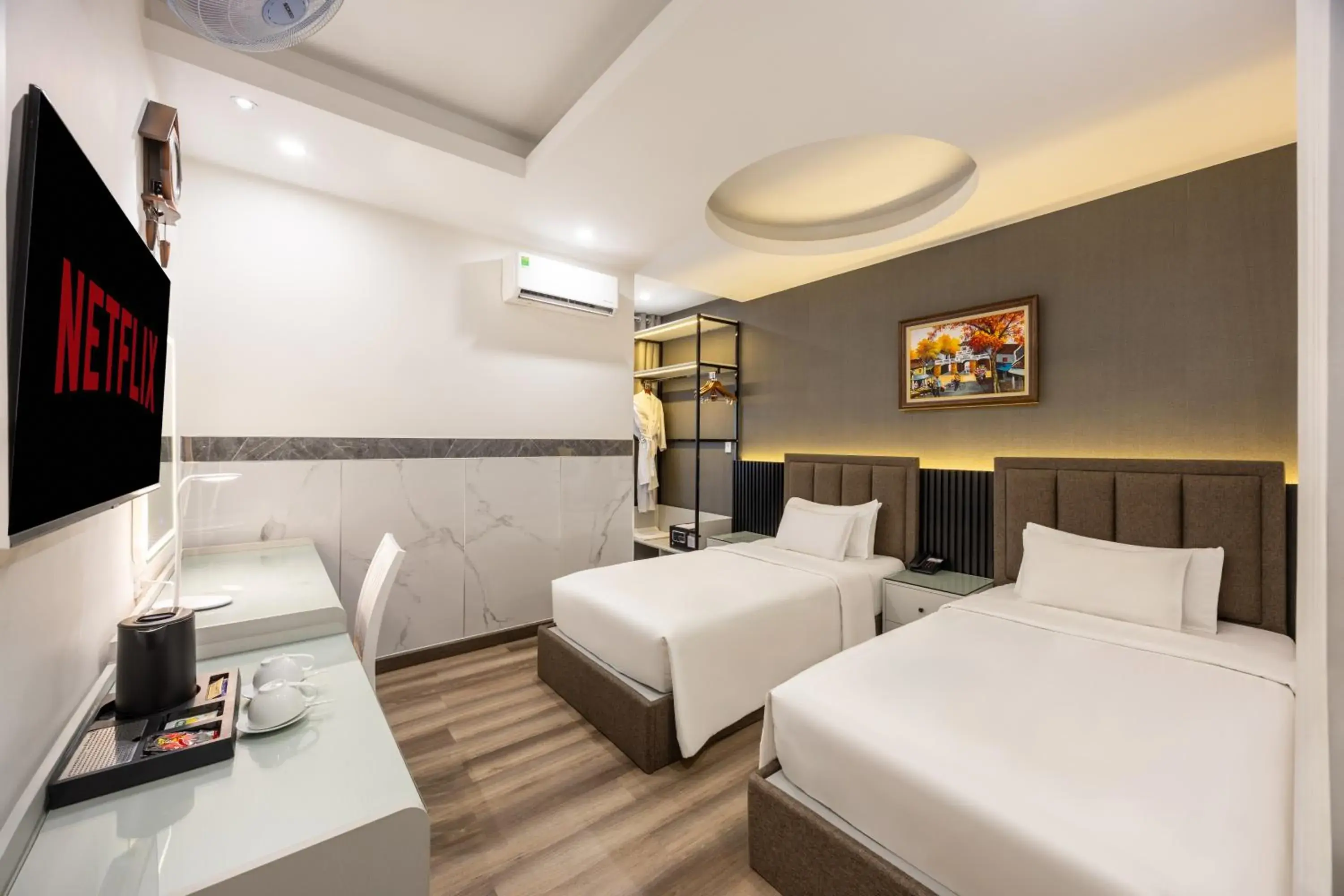 Superior Twin Room in A25 Hotel - 65G Nguyen Thai Hoc Superior Twin Room in A25 Hotel - 65G Nguyen Thai Hoc