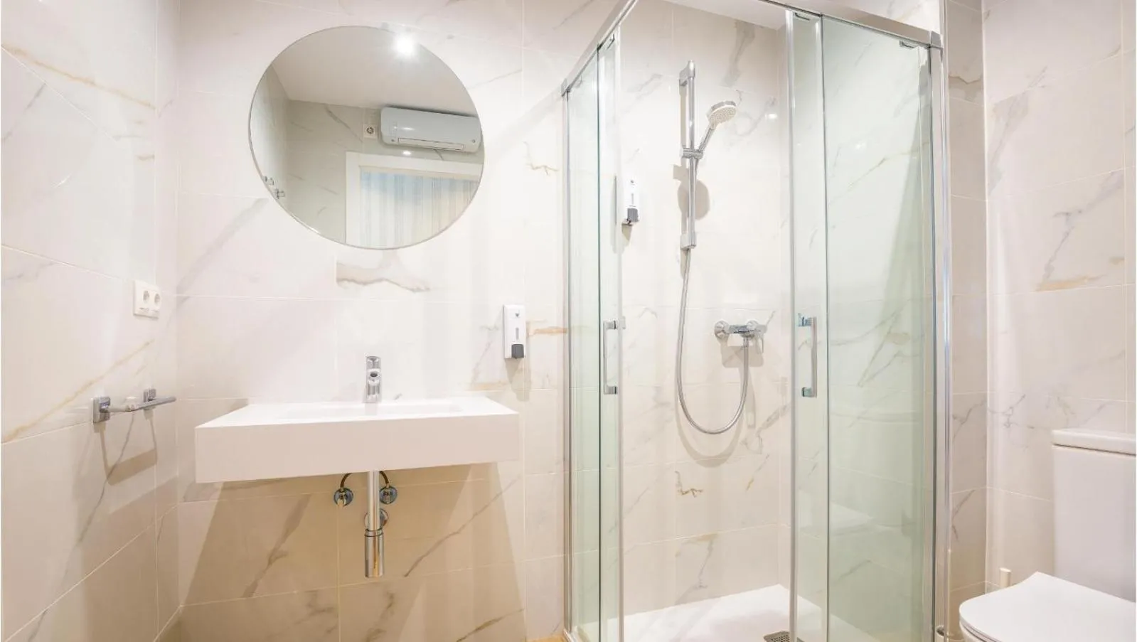 Bathroom in Pensión 9 de Abril