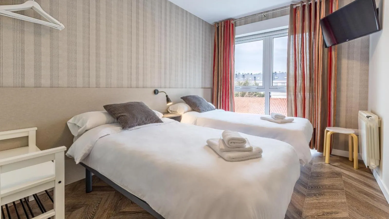 Photo of the whole room, Bed in Pensión 9 de Abril