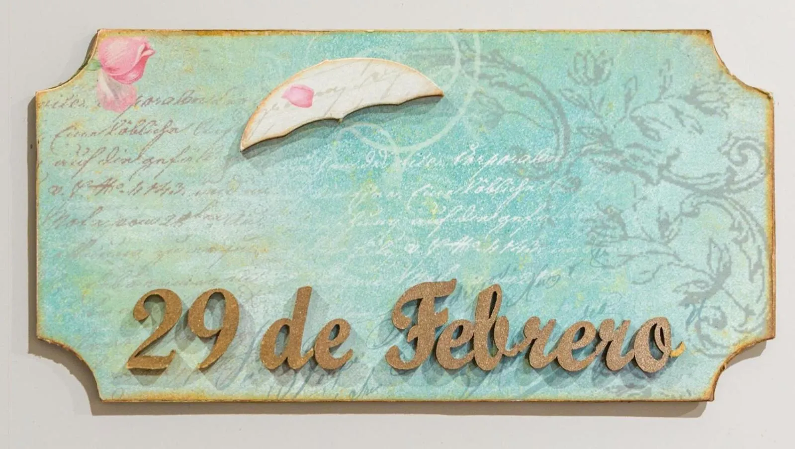 Property logo or sign in Pensión 9 de Abril