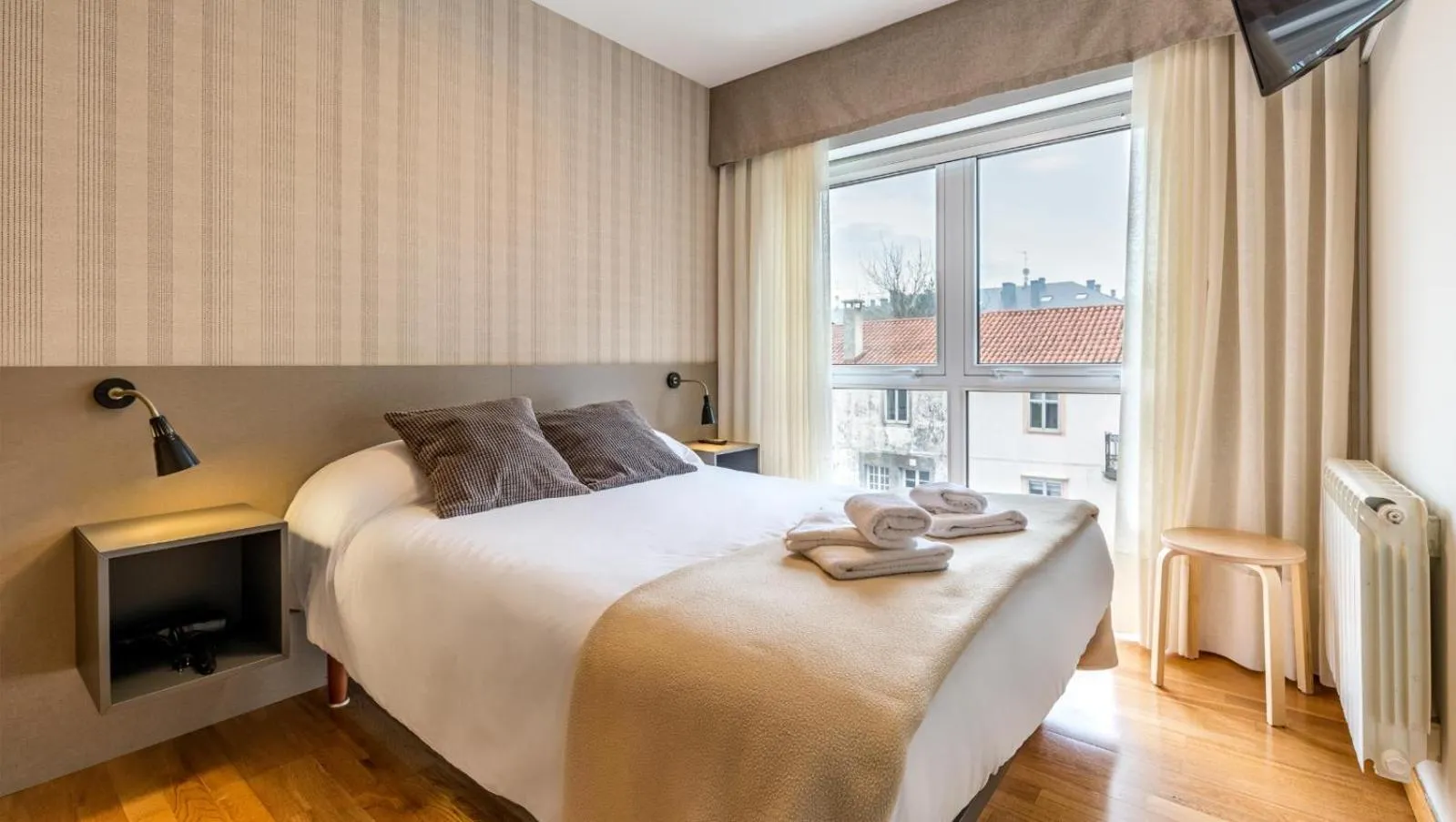 Photo of the whole room, Bed in Pensión 9 de Abril