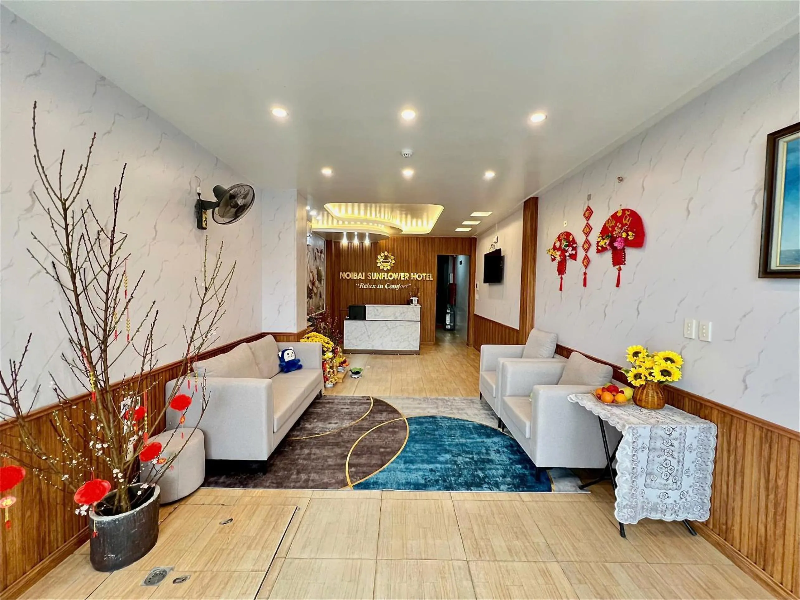Living room in Noi Bai Sunflower Hotel