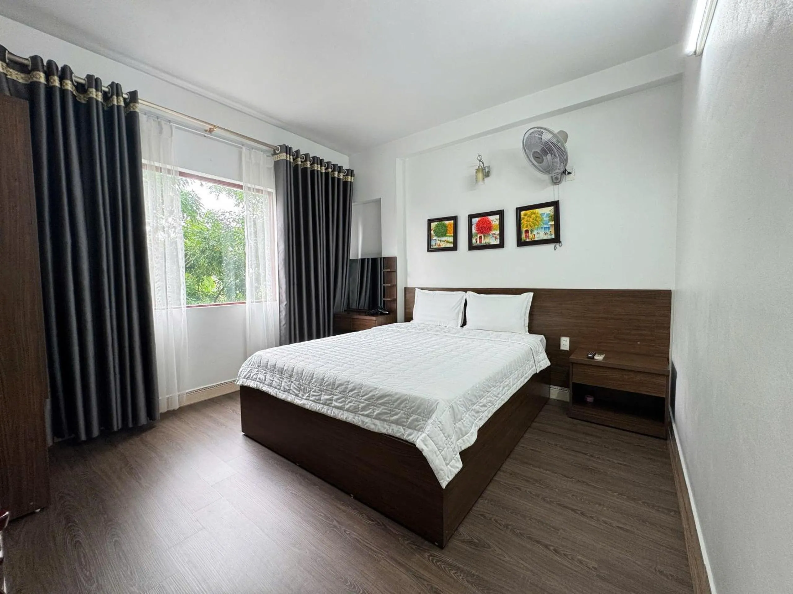Bedroom, Bed in Noi Bai Sunflower Hotel