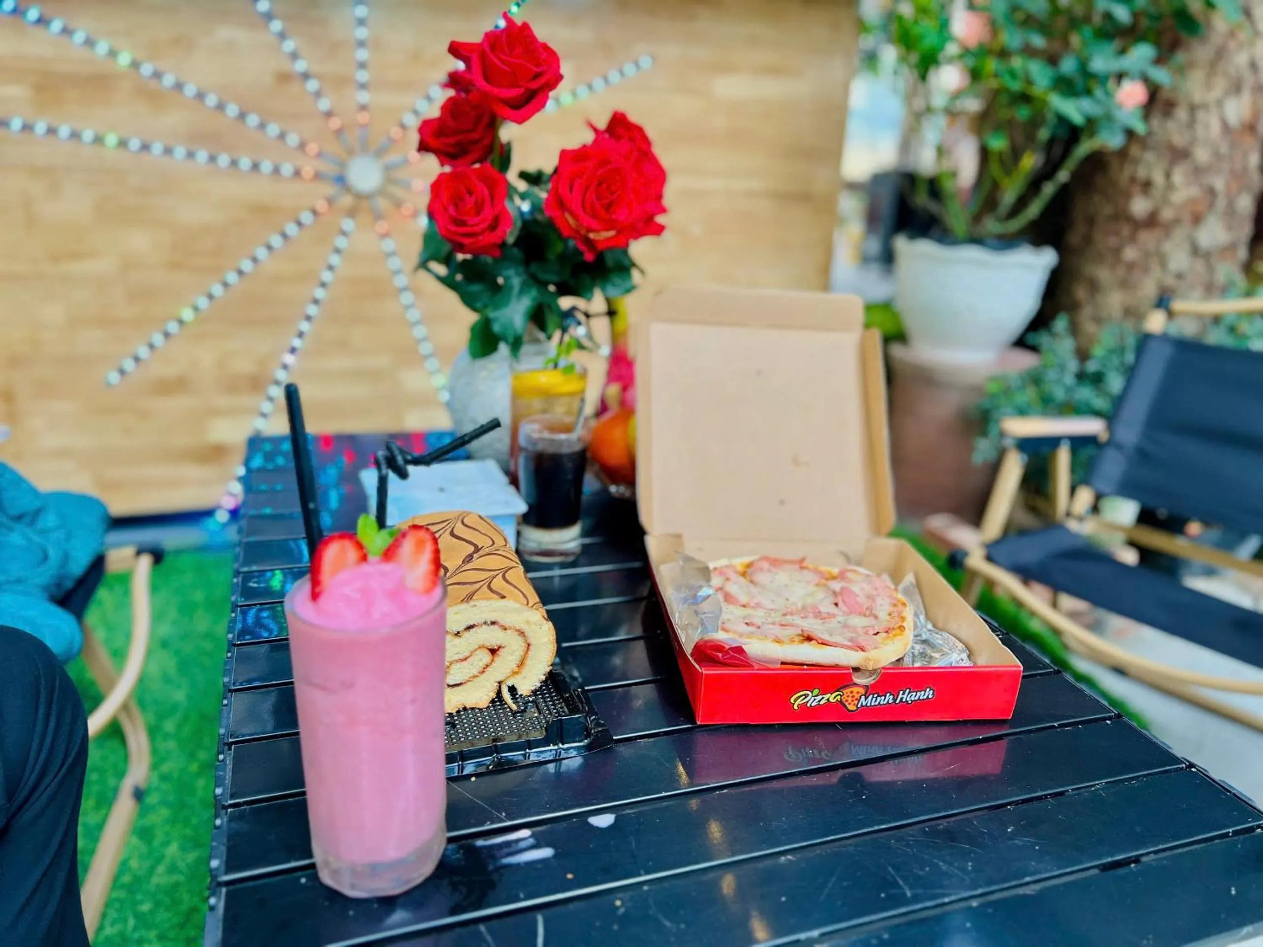 Restaurant/places to eat in Noi Bai Sunflower Hotel