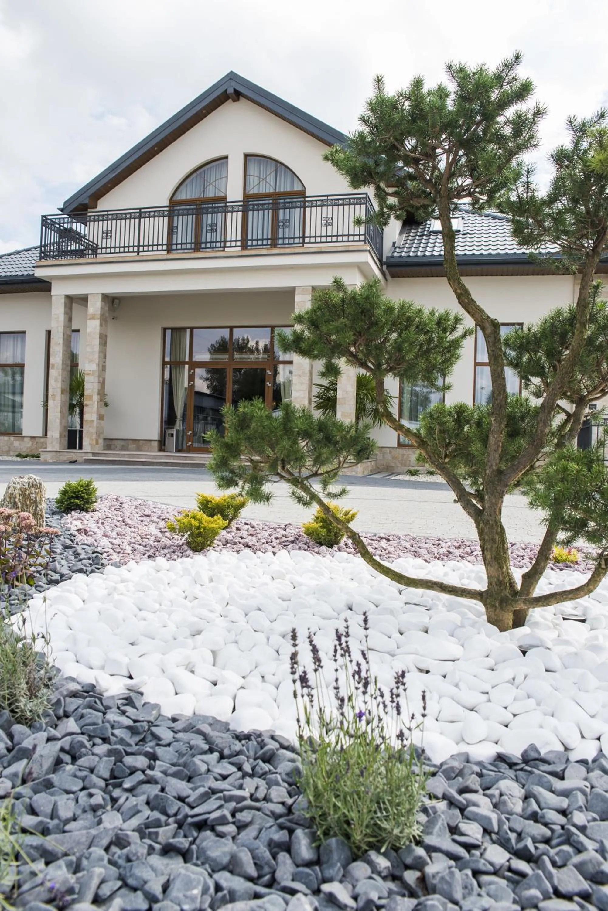 Property building in Hotel Aleksandria