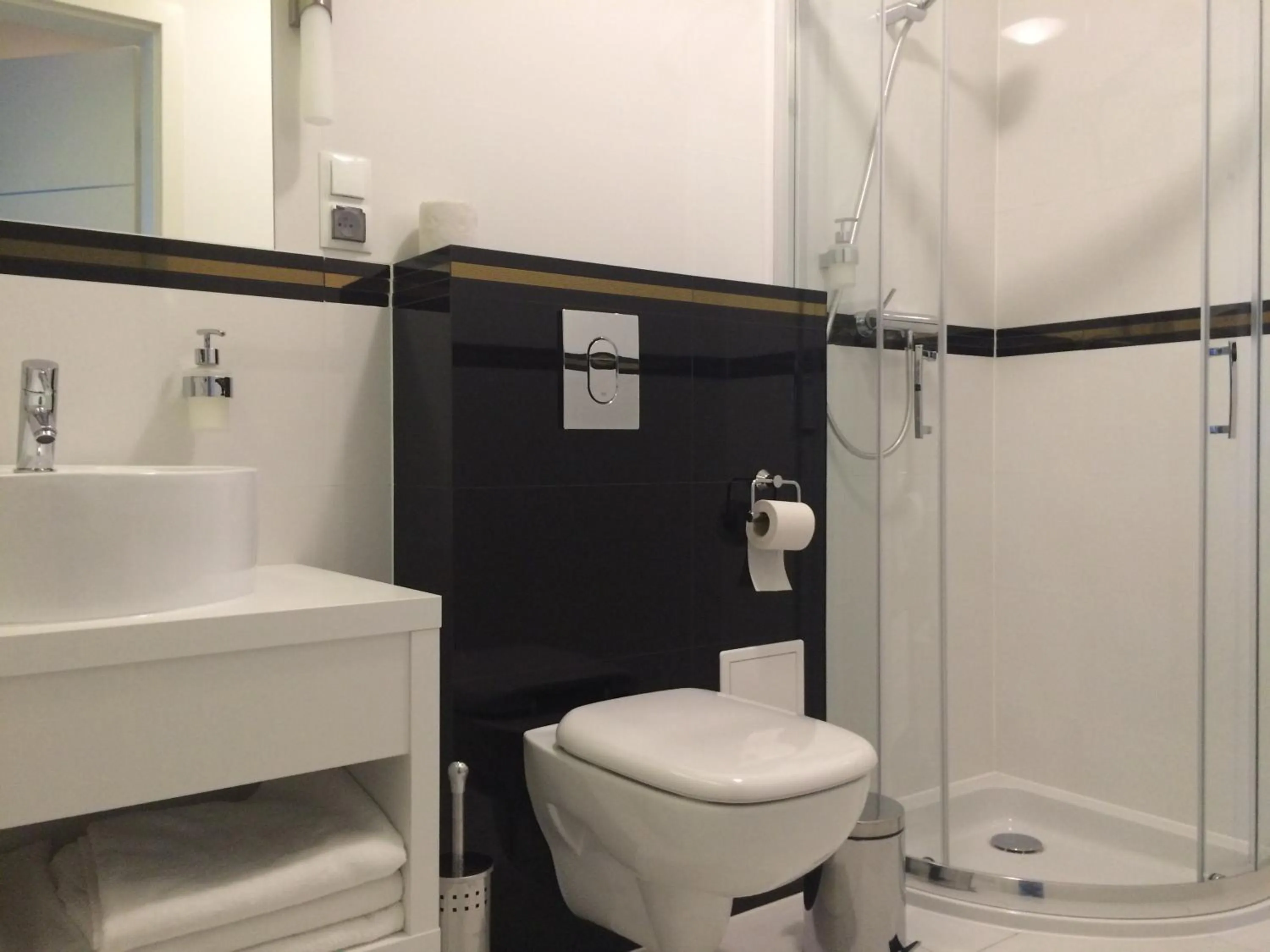 Bathroom in Hotel Aleksandria