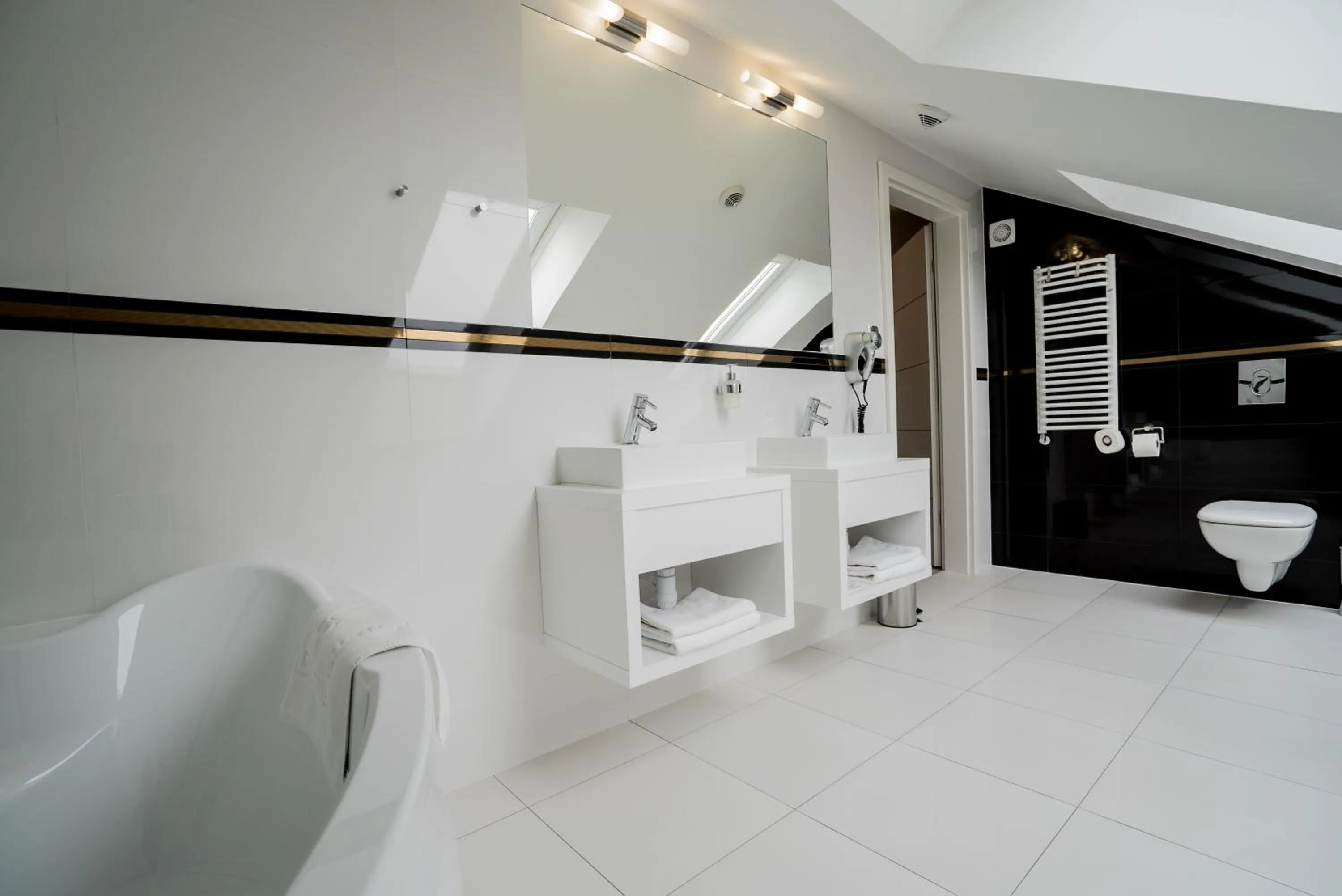 Toilet in Hotel Aleksandria