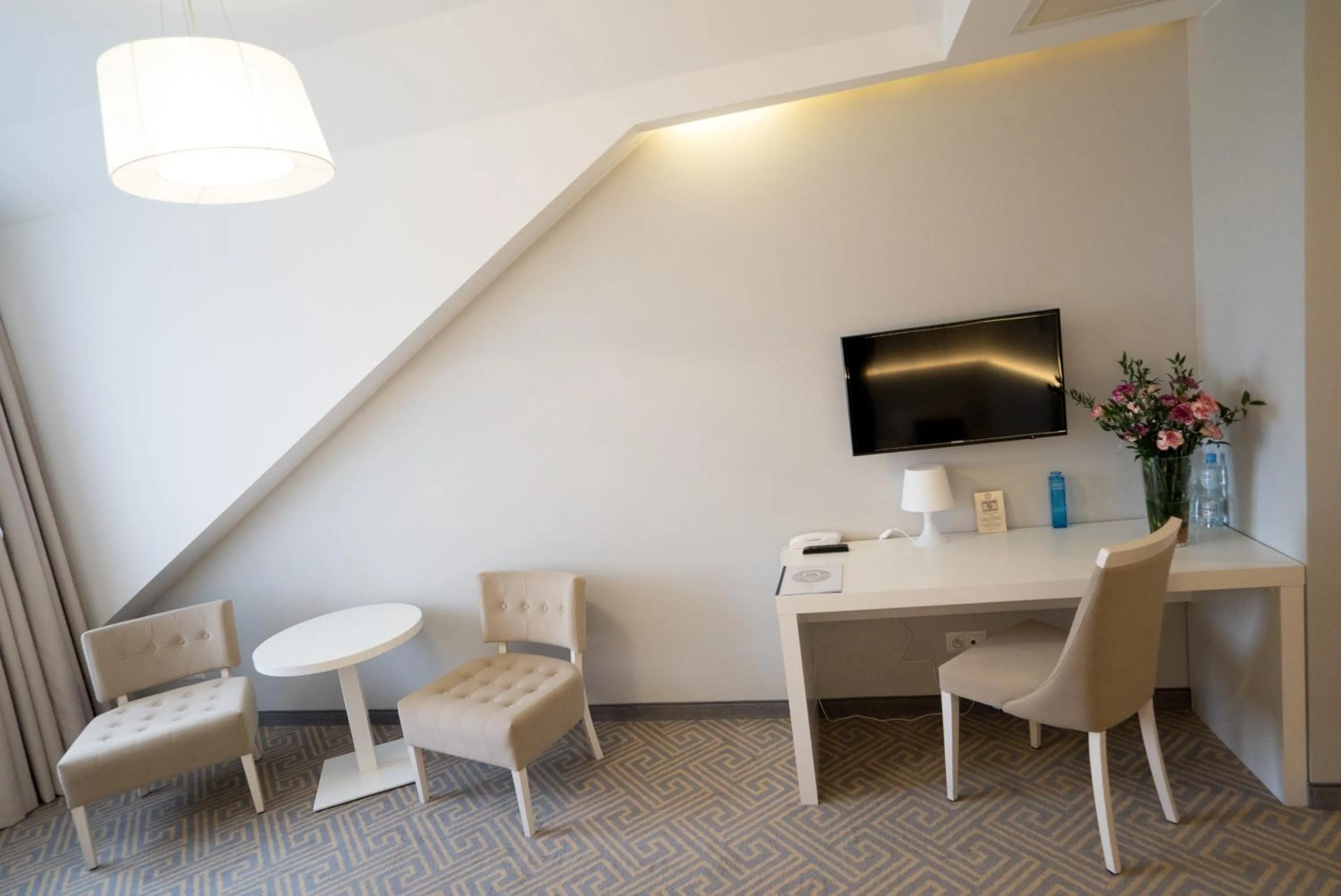 Property building in Hotel Aleksandria