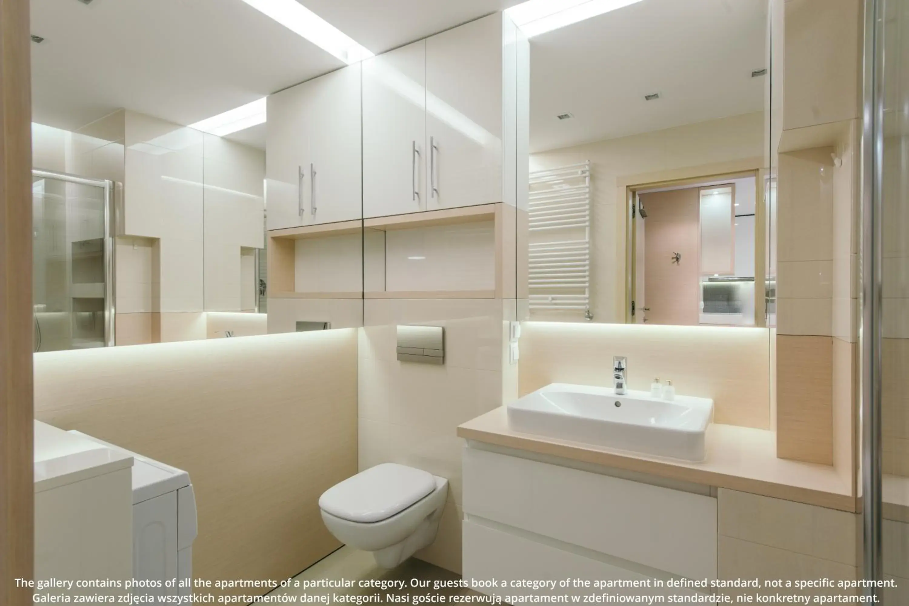 Toilet in EXCLUSIVE Aparthotel Kraków Browar Lubicz Toilet in EXCLUSIVE Aparthotel Kraków Browar Lubicz