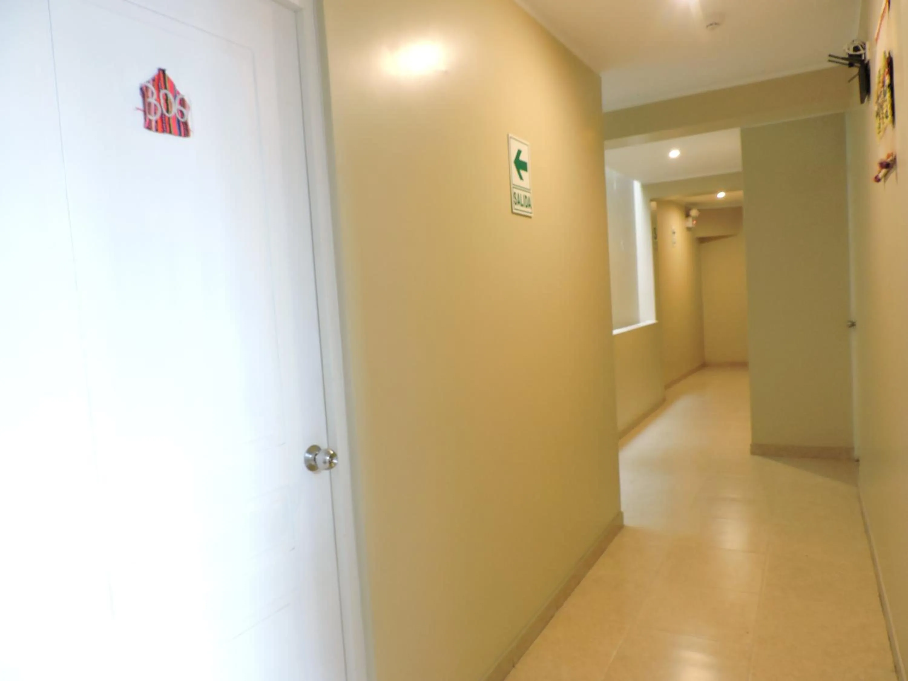 Property building in EmbajadaWanka