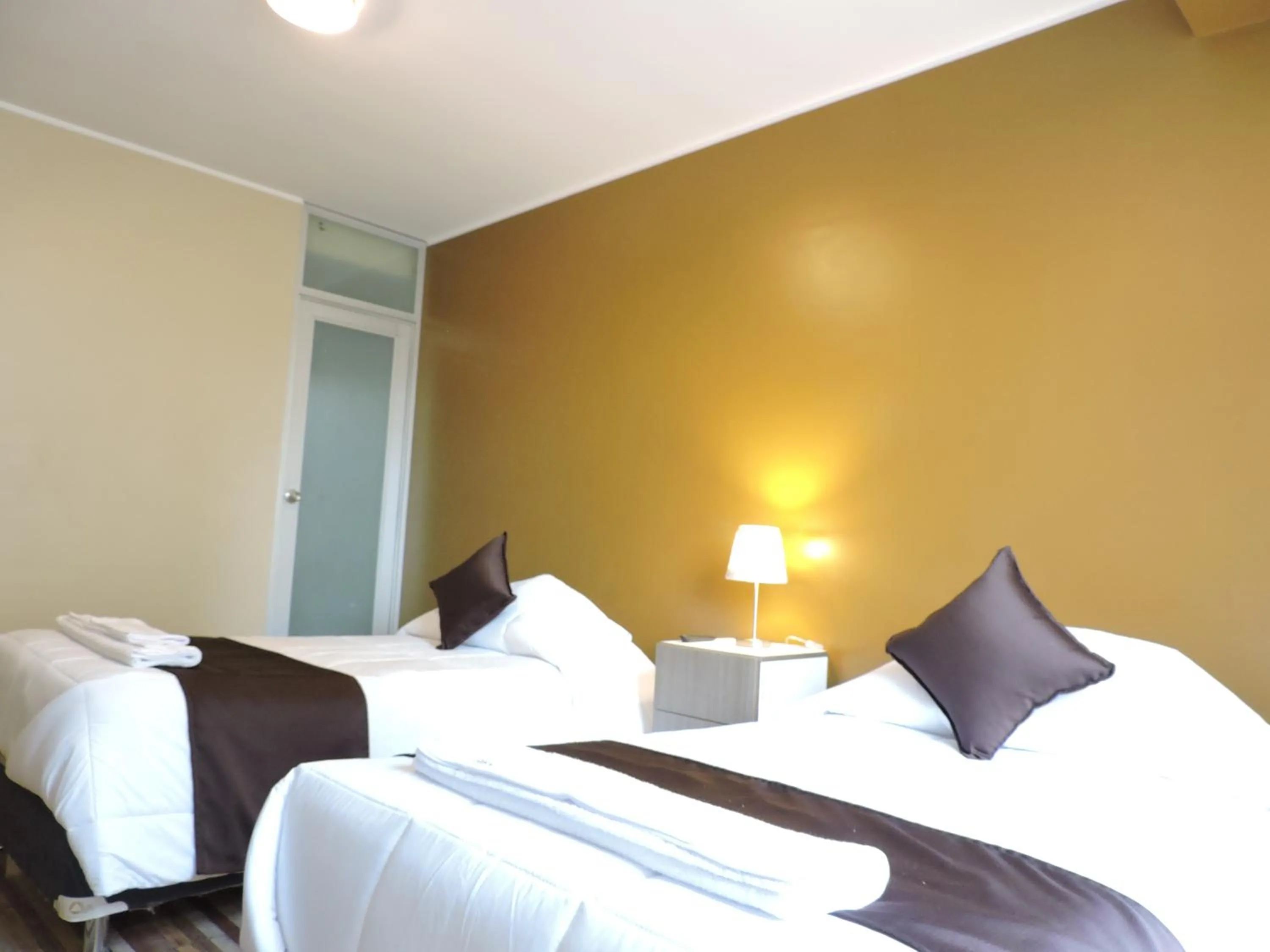 Photo of the whole room, Bed in EmbajadaWanka