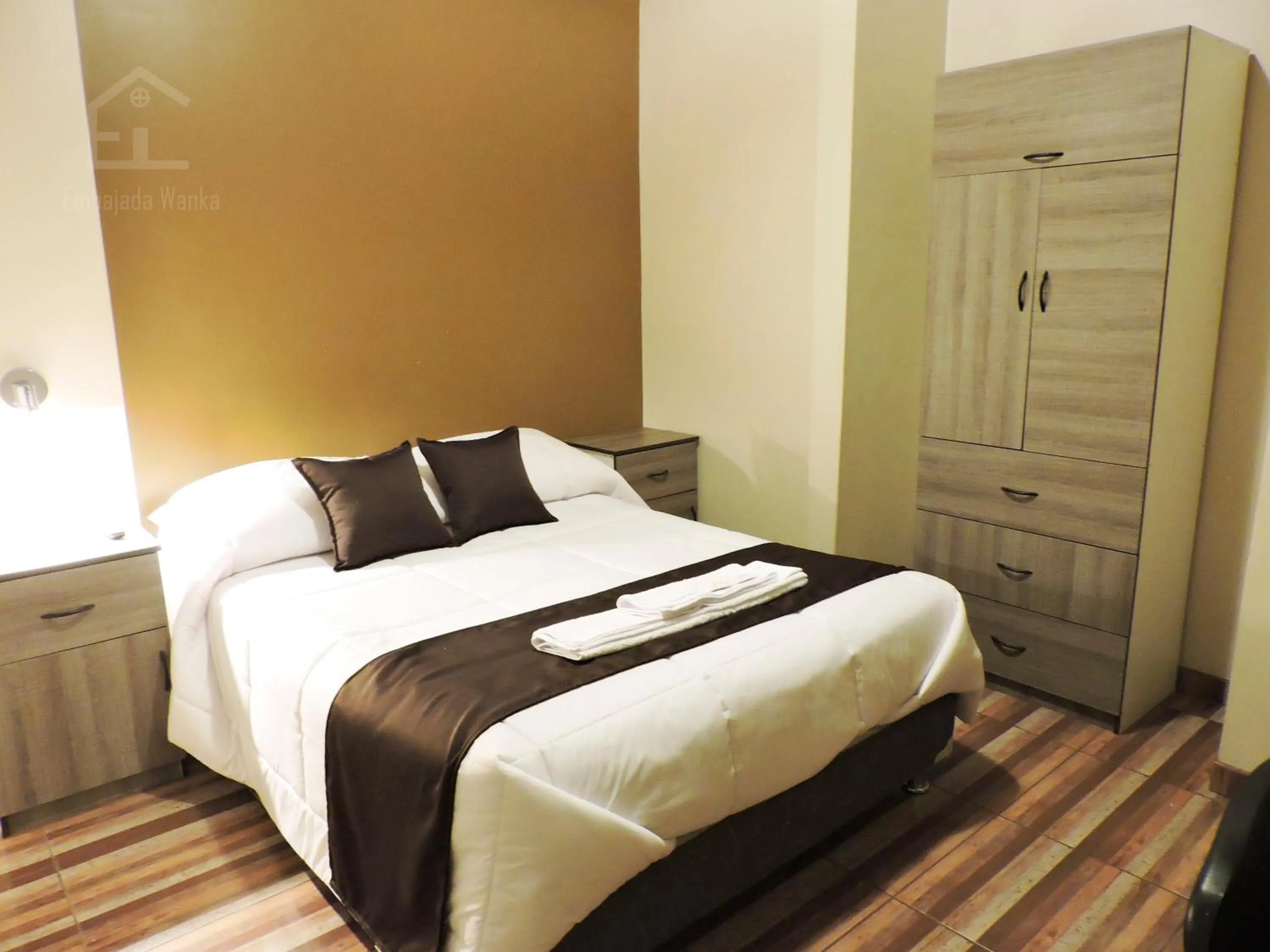 Photo of the whole room, Bed in EmbajadaWanka