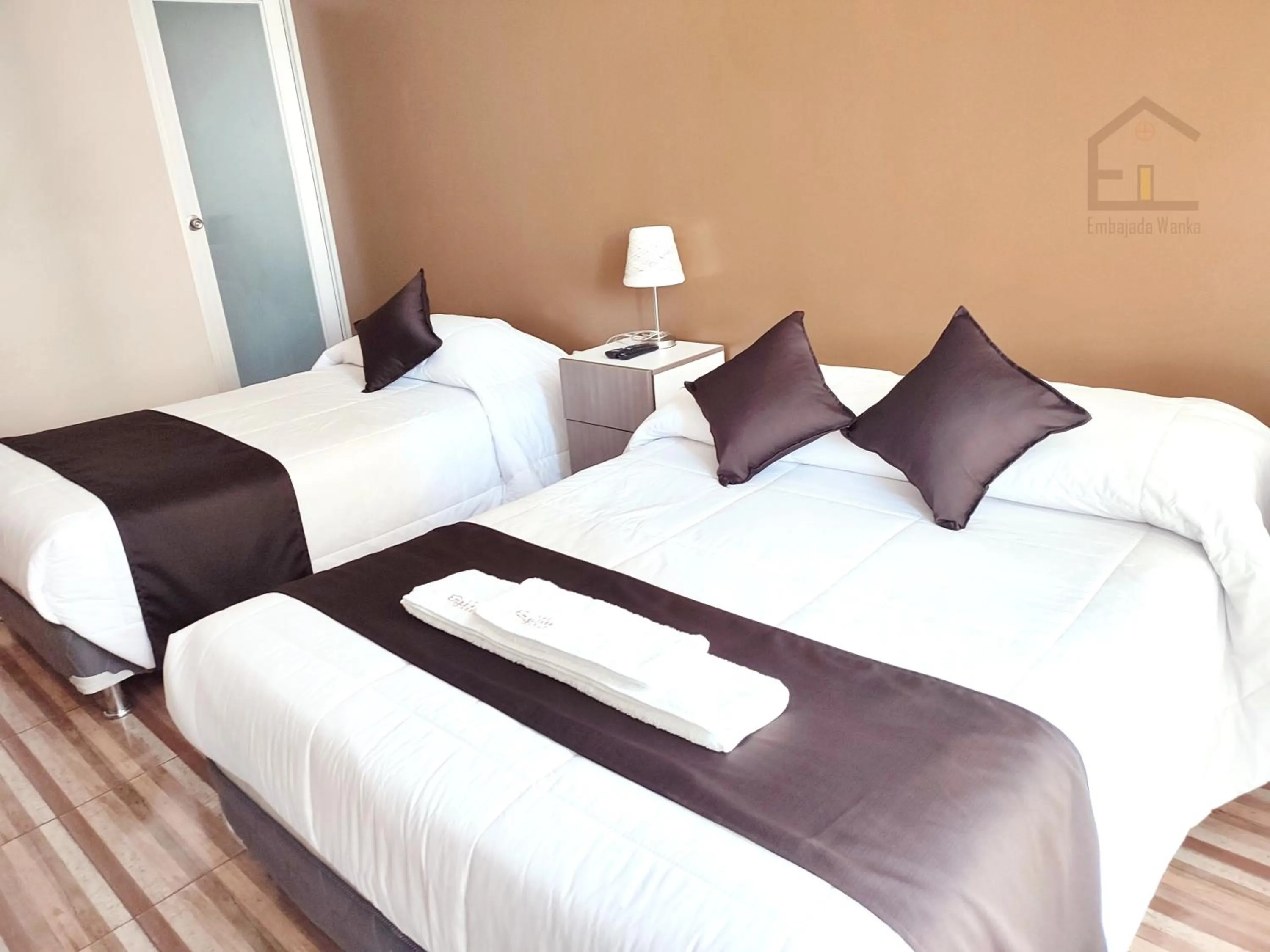 Photo of the whole room, Bed in EmbajadaWanka