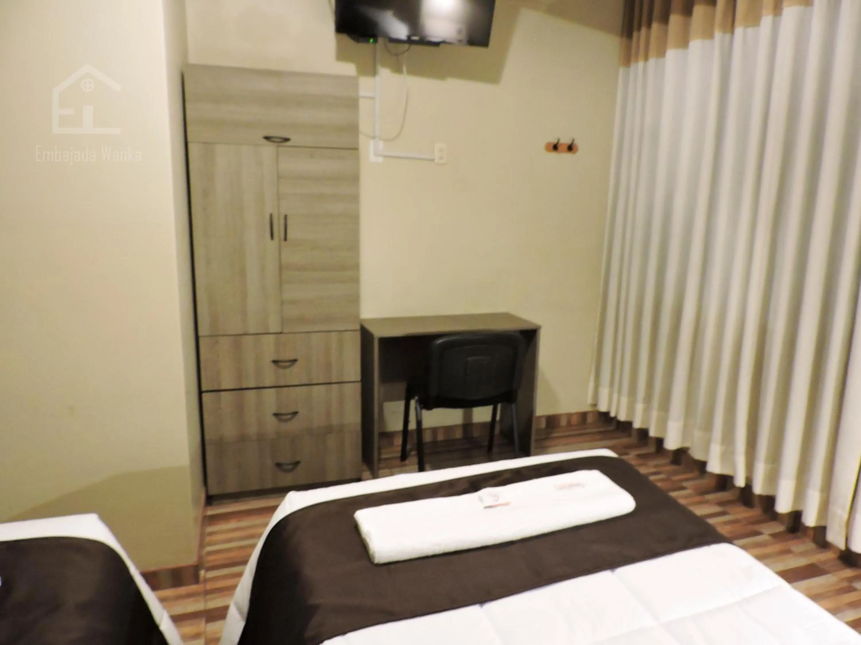 Photo of the whole room, Bed in EmbajadaWanka